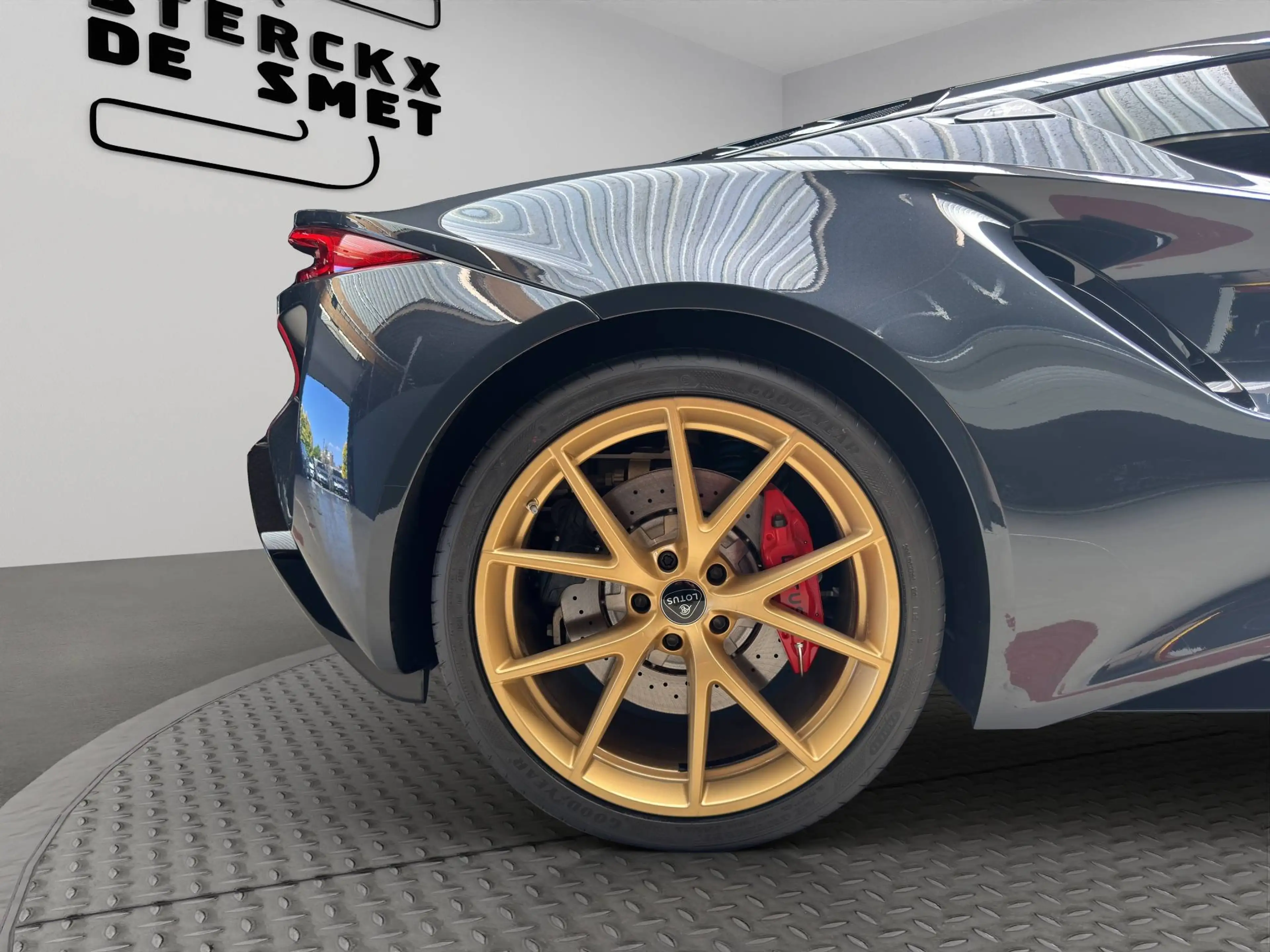 Lotus Emira LIMITED EDITION TYPE 97T - ZWART NAPPA LEDER - 1 OF 12 — photo 11