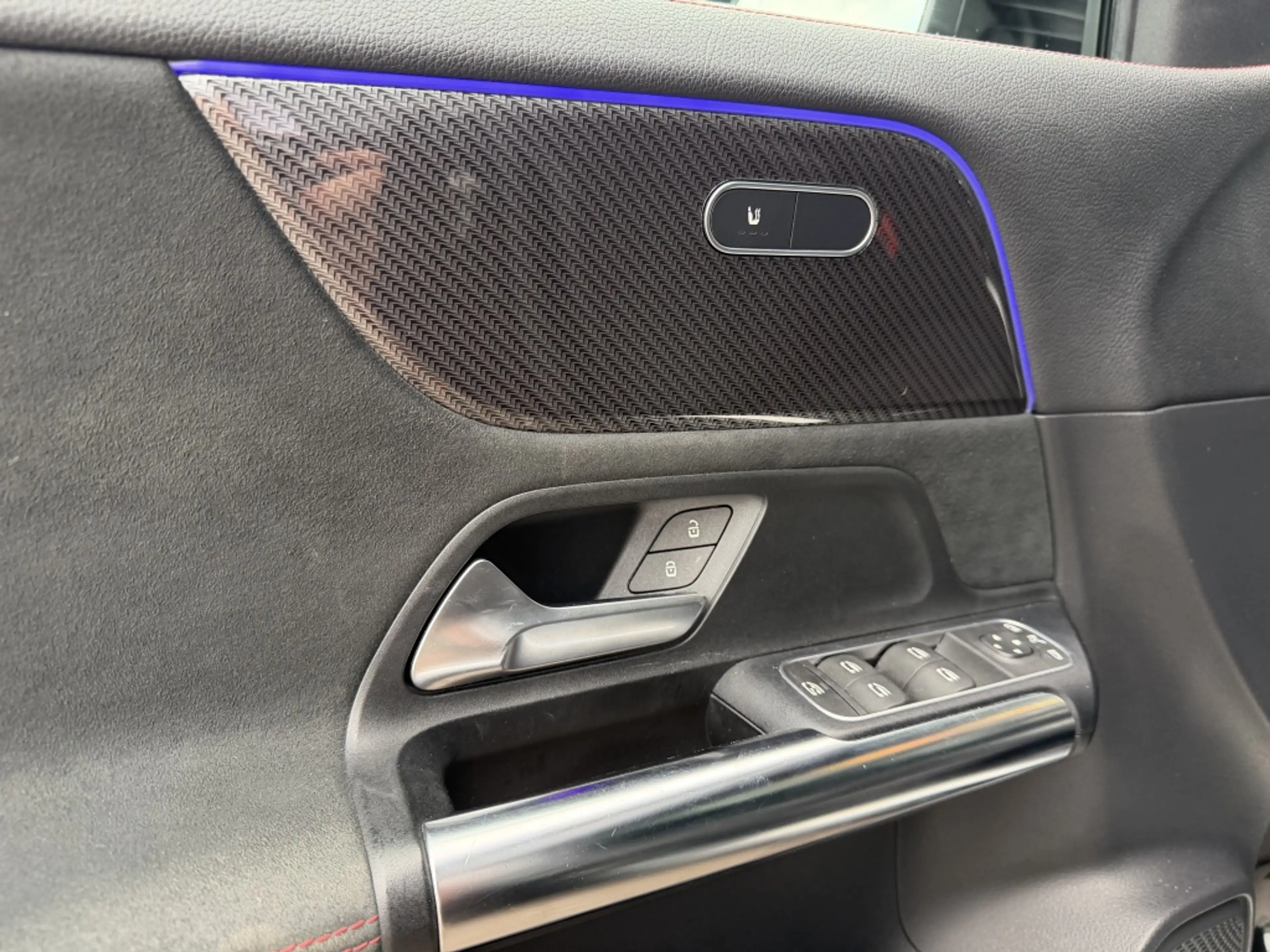 Mercedes-Benz GLA 200 AMG Line Pano*Camera Nieuwstaat ✅ — photo 7