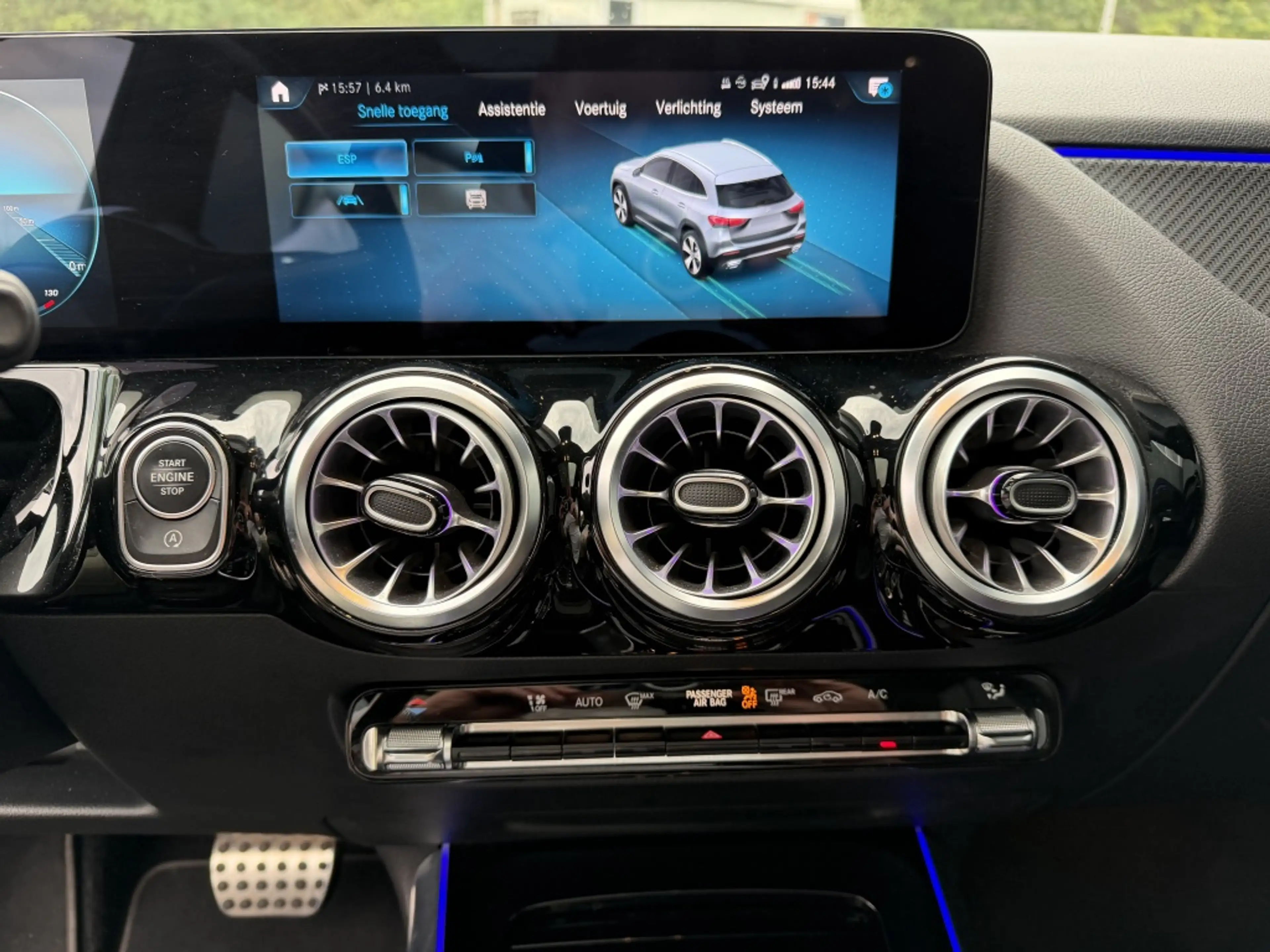 Mercedes-Benz GLA 200 AMG Line Pano*Camera Nieuwstaat ✅ — photo 12