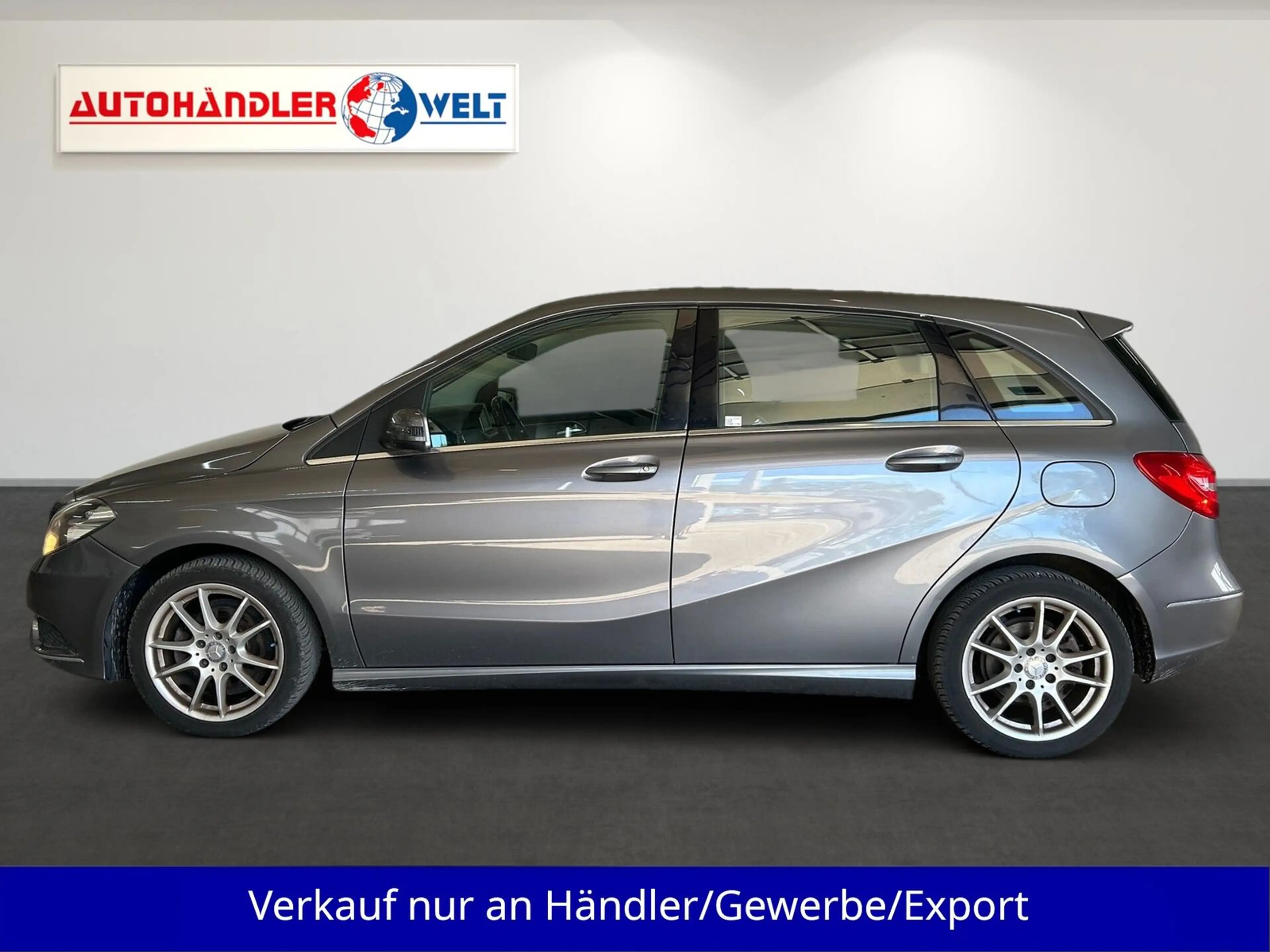 Mercedes-Benz B 180 B180 Style Automatik Klima SHZ — photo 7
