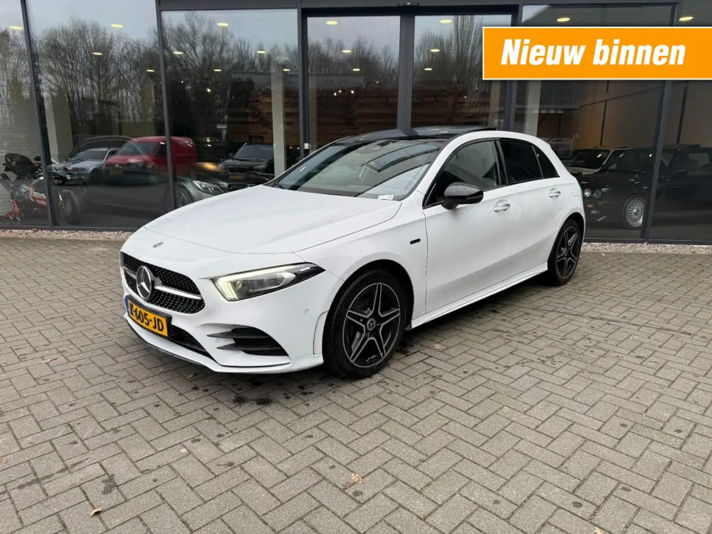 Mercedes-Benz 250e AMG-Line,Schuifdak,LED,WideScreen,Memory,Came Blanc - 1