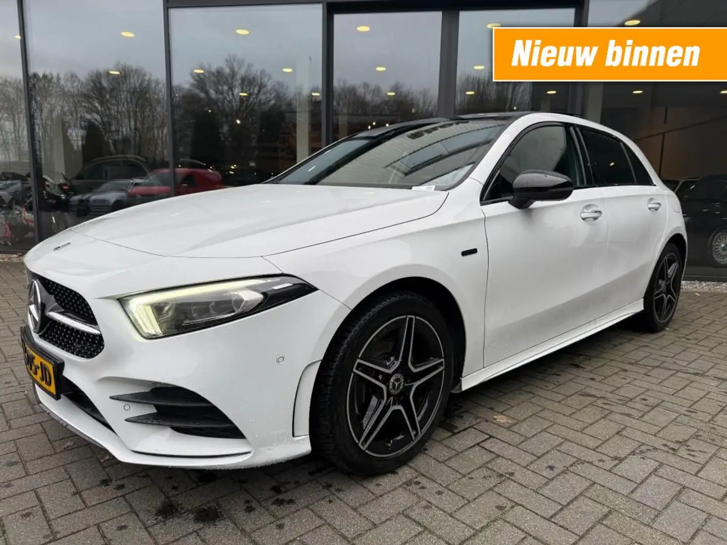 Mercedes-Benz 250e AMG-Line,Schuifdak,LED,WideScreen,Memory,Came Blanc - 2