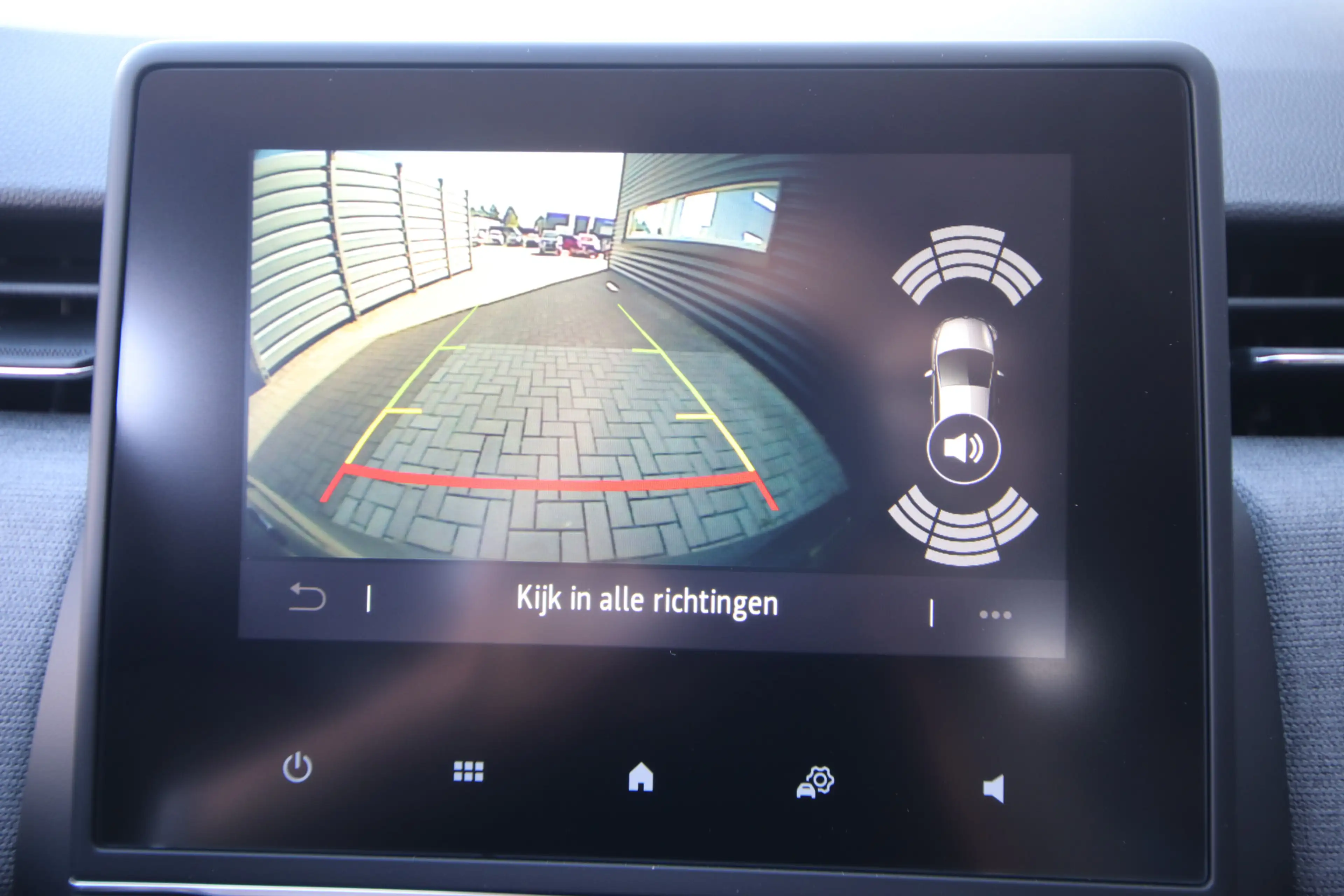 Mitsubishi Colt 1.6 HEV Intense Automaat €4.600 korting! Nieuw uit — photo 11