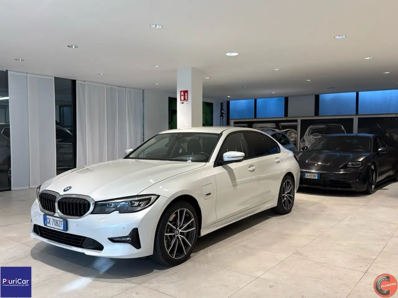 BMW 330