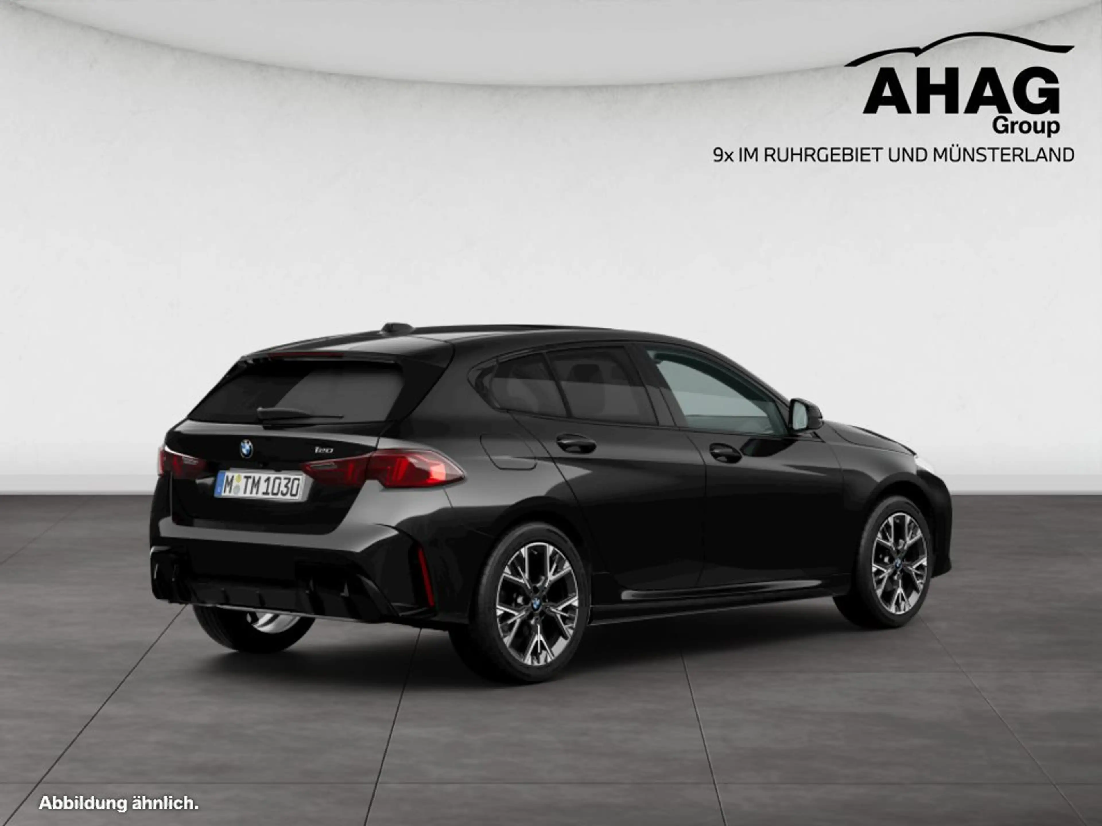 BMW 120 — photo 2
