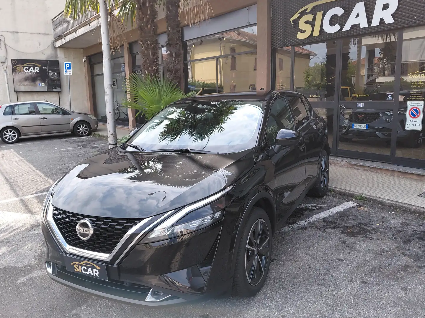 Nissan Qashqai Qashqai III 2021 1.3 mhev N-Connecta 2wd 140cv Noir - 1