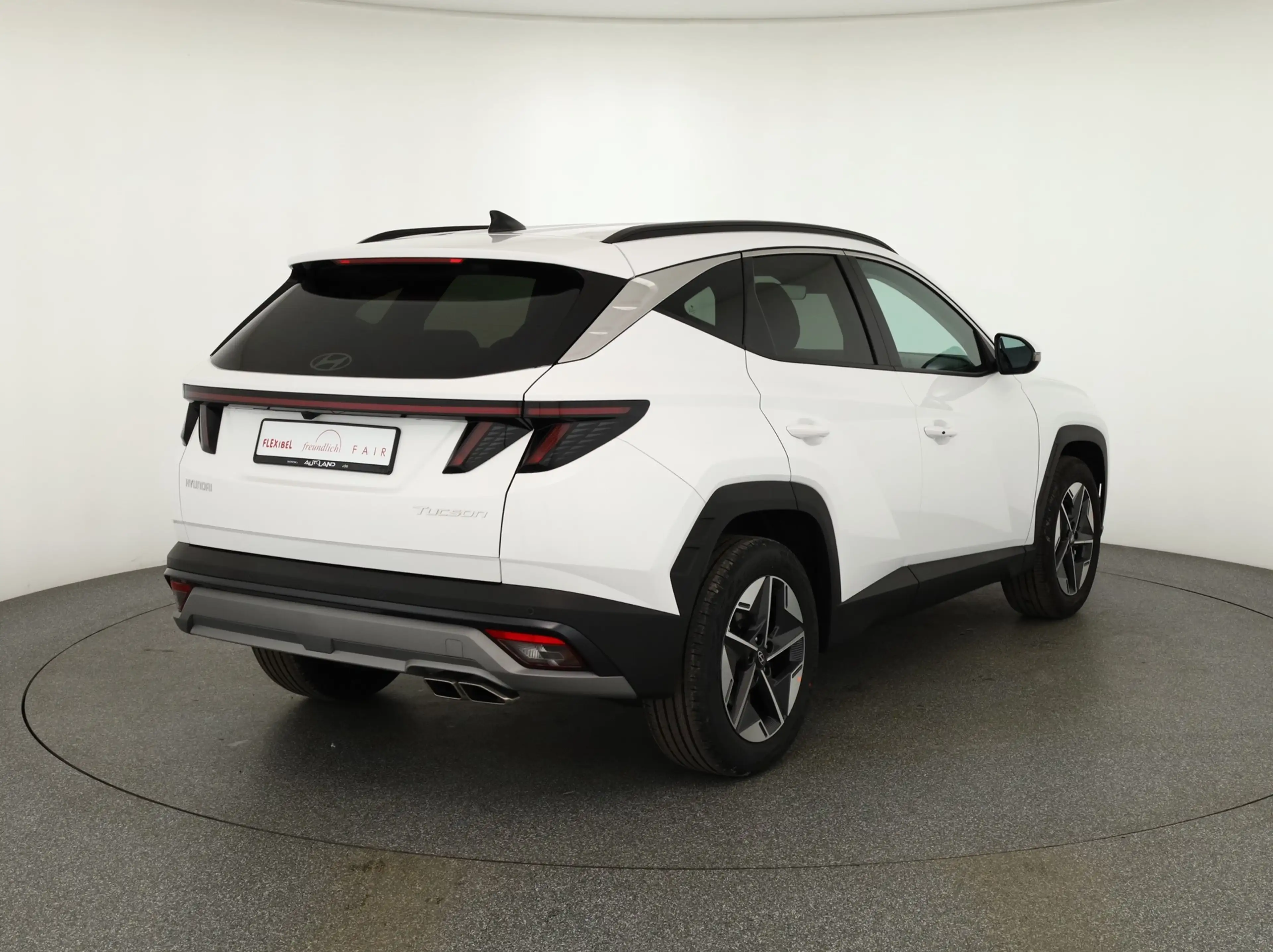 Hyundai TUCSON 1.6 T-GDI Aut. Matrix ACC Navi — photo 5