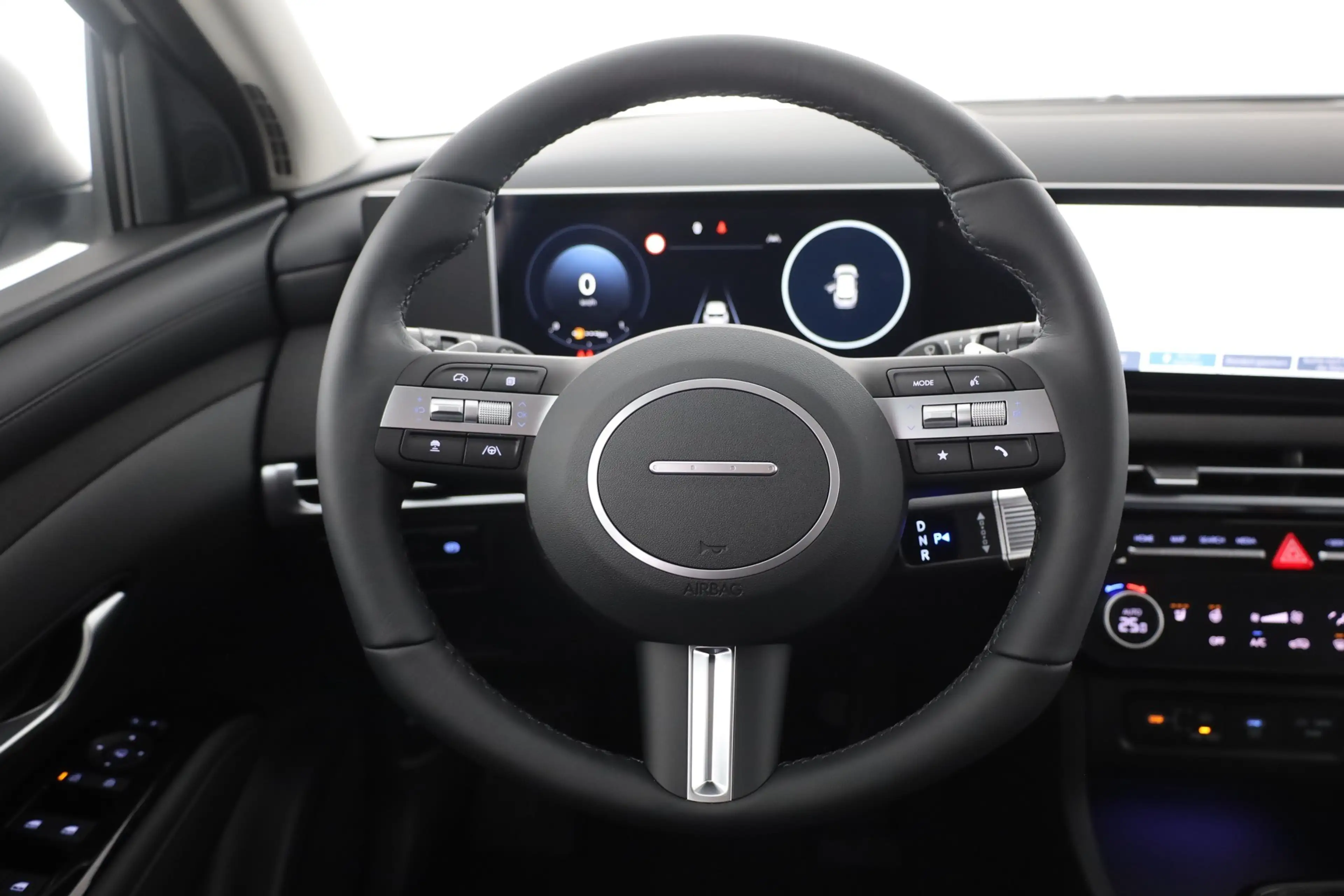 Hyundai TUCSON 1.6 T-GDI Aut. Matrix ACC Navi — photo 14