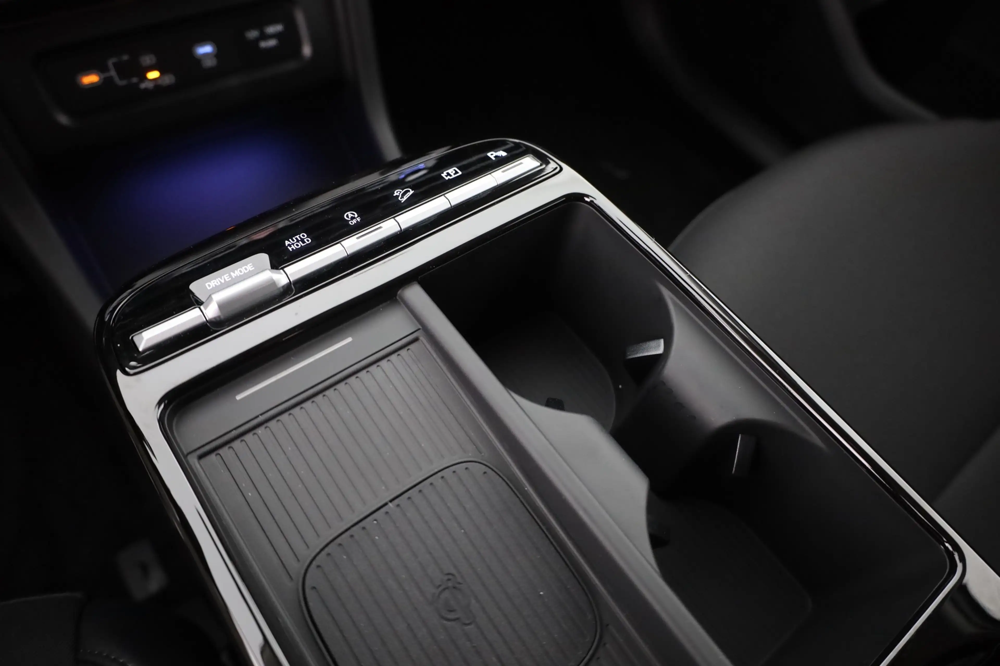 Hyundai TUCSON 1.6 T-GDI Aut. Matrix ACC Navi — photo 13