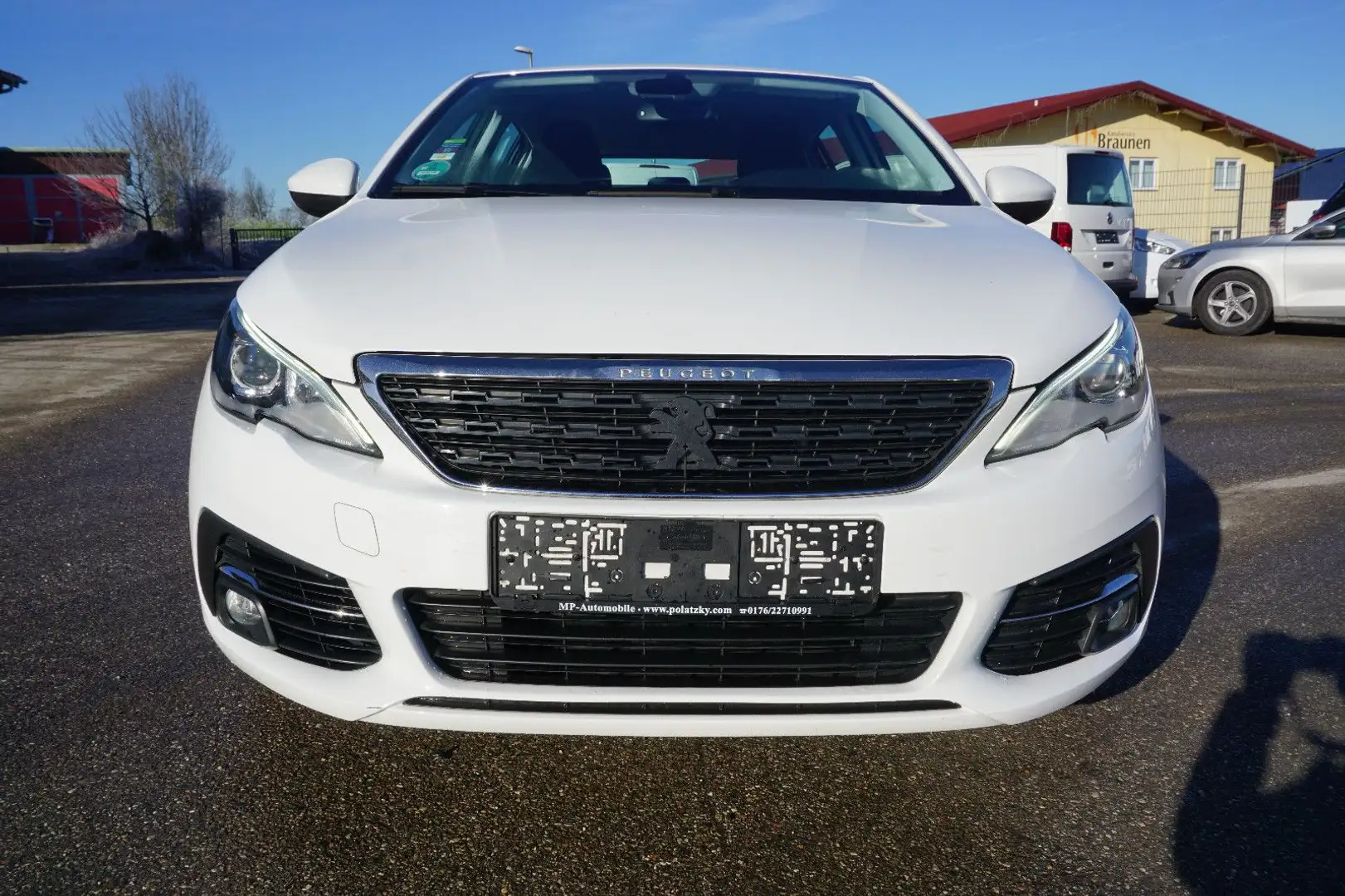 Peugeot 308 Active Pack Autom. NAV 3D Tempo 8 fach Weiß - 2
