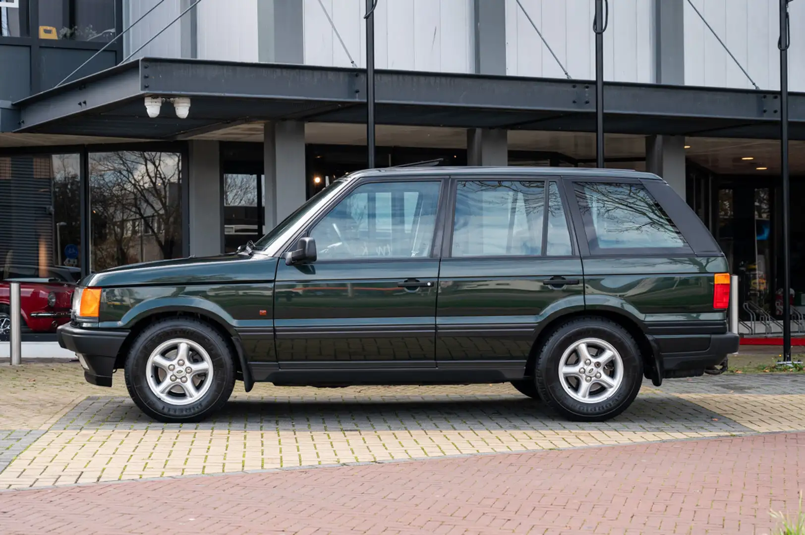 Land Rover Range Rover 4.6 HSE Groen - 2