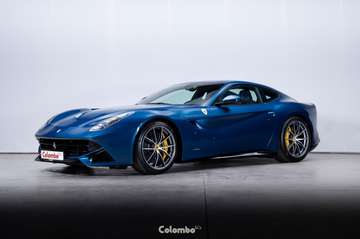 Tailor made - Blue Carbon interior trim