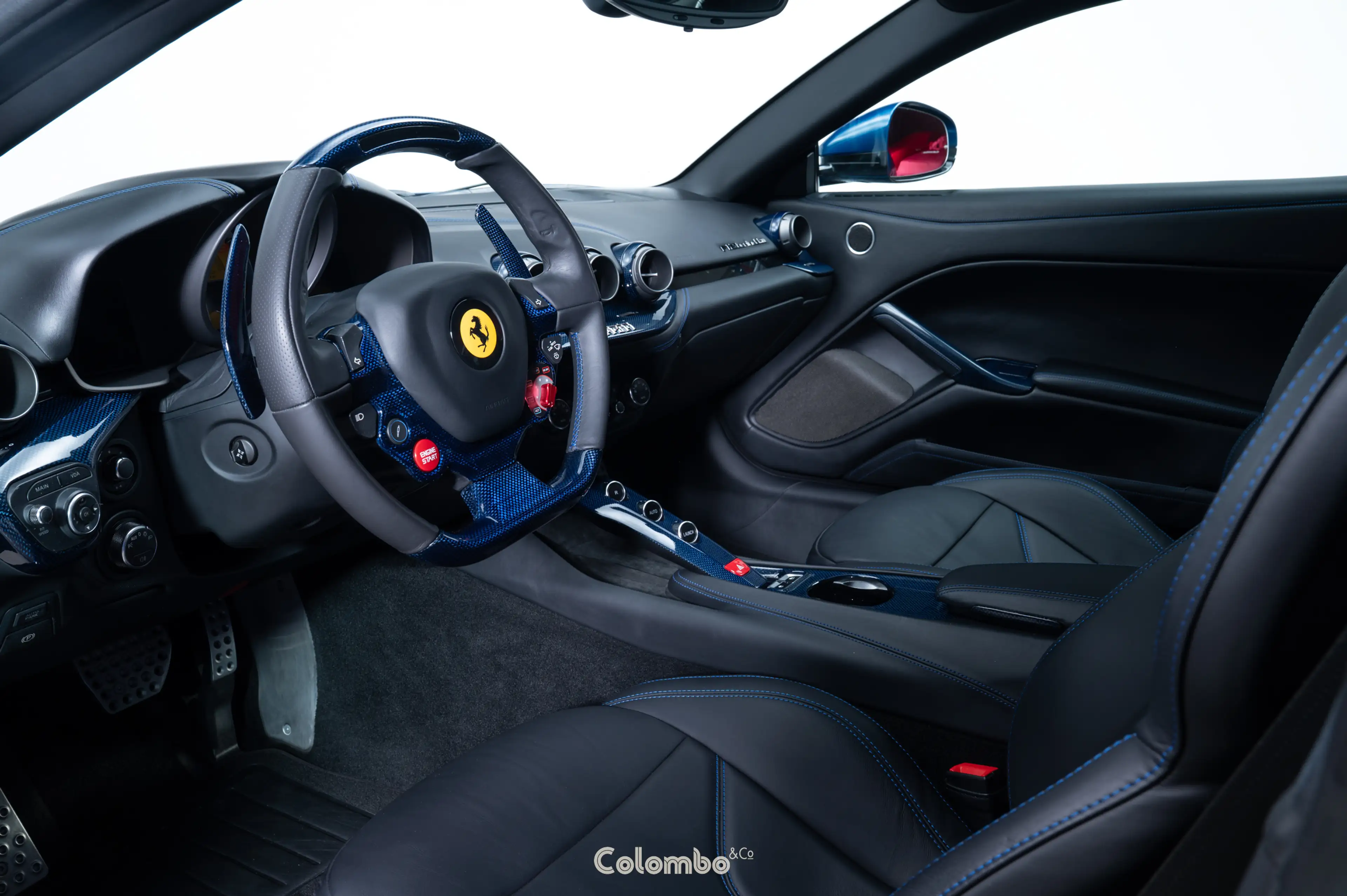 Ferrari F12 Tailor made - Blue Carbon interior trim — photo 7