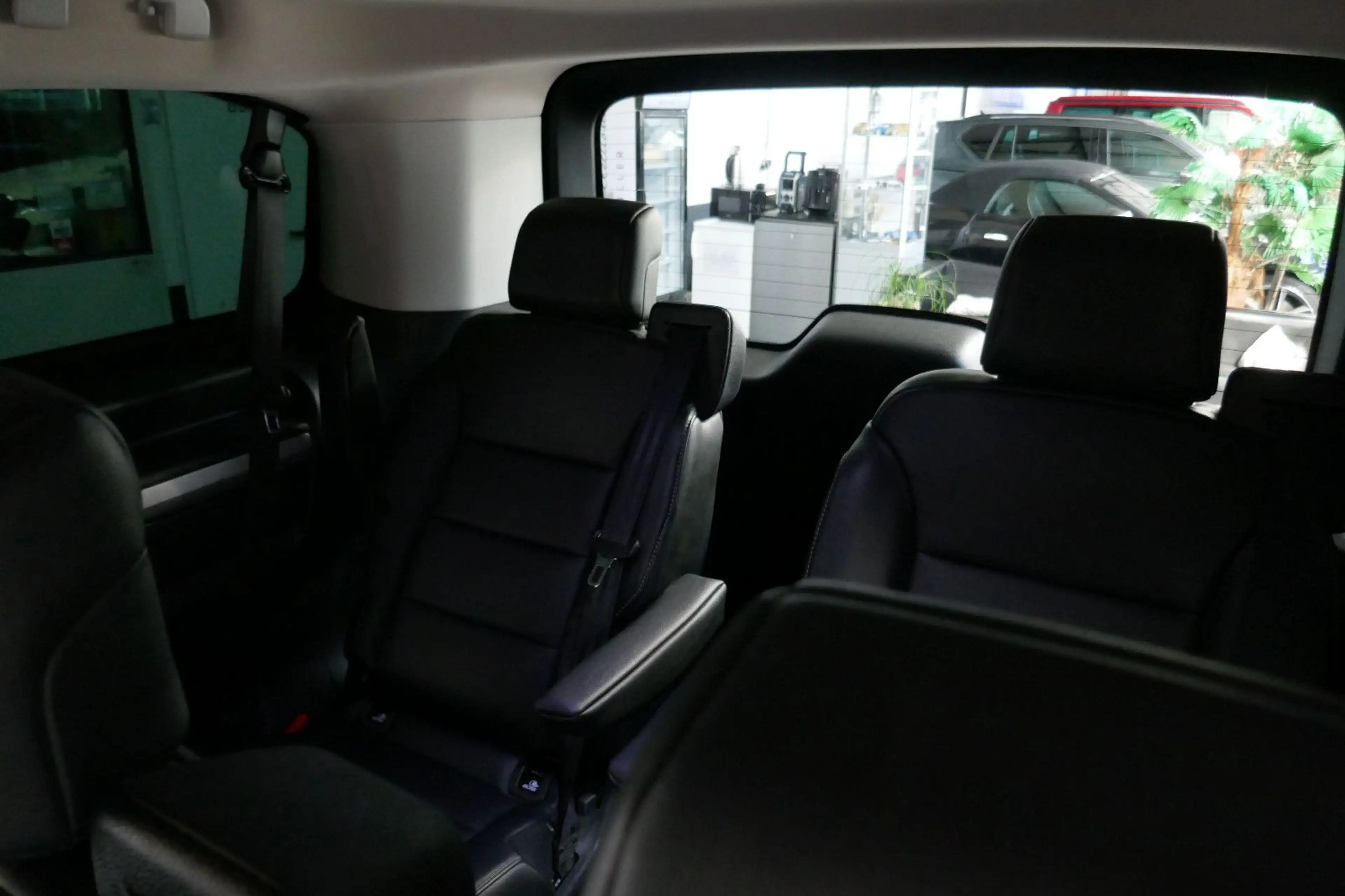 Opel Zafira Life Tourer M *LEDER*NAV*AHK*7Sitzer* — photo 15
