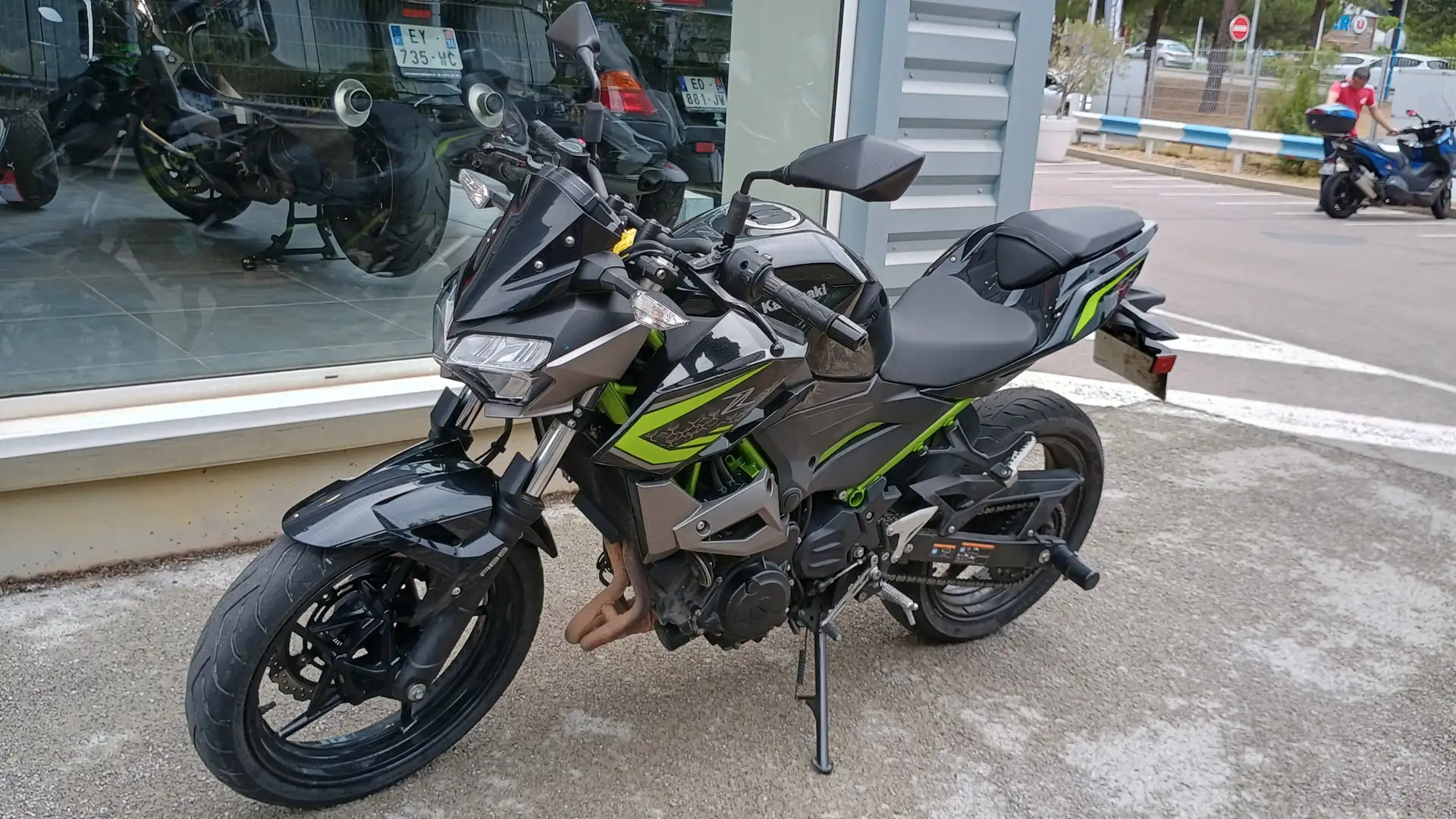 Kawasaki Z 400 Noir - 2