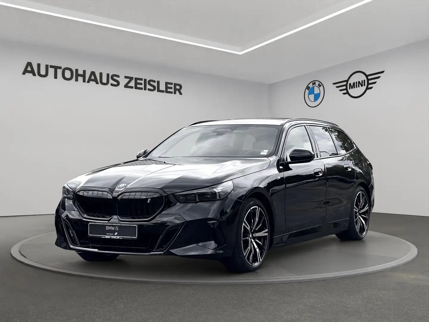 BMW i5 xDrive40 Tour. M Sport Pro 20"LM AHK Glasdach Sitz Negru - 1