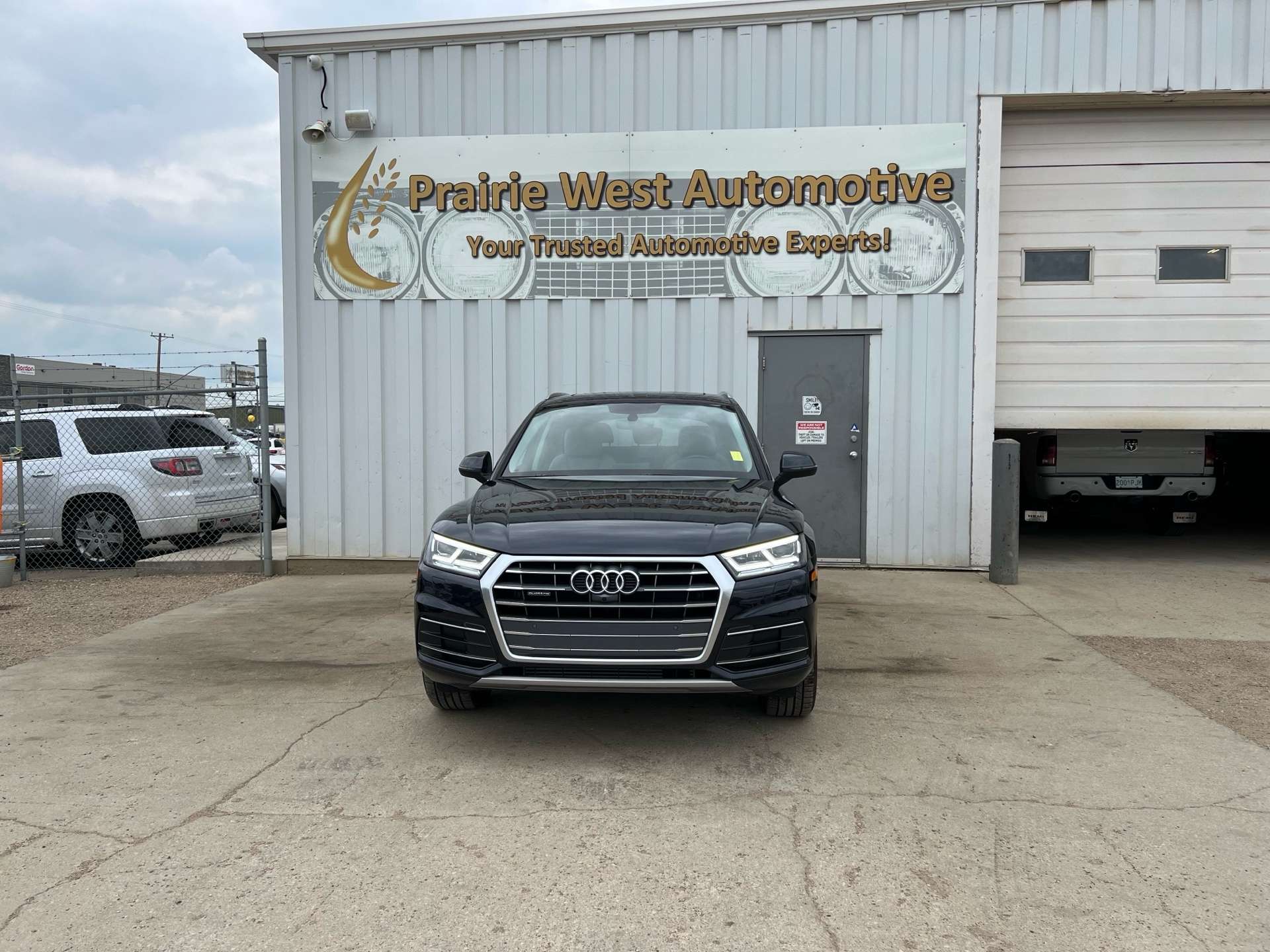 2019 Audi Q5 Prestige Quattro | Low KM | Panoramic roof alt 2