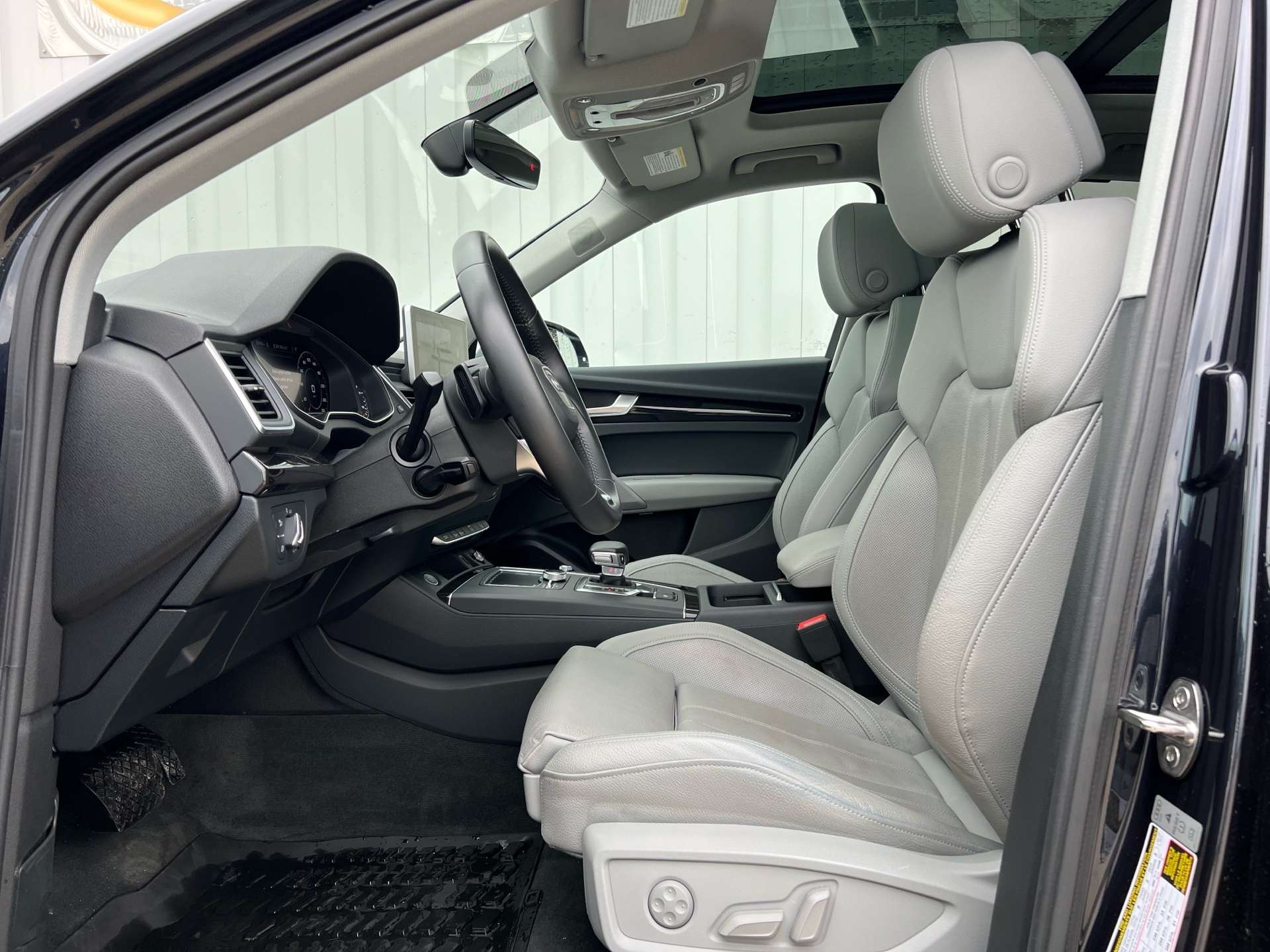 2019 Audi Q5 Prestige Quattro | Low KM | Panoramic roof thumb 16