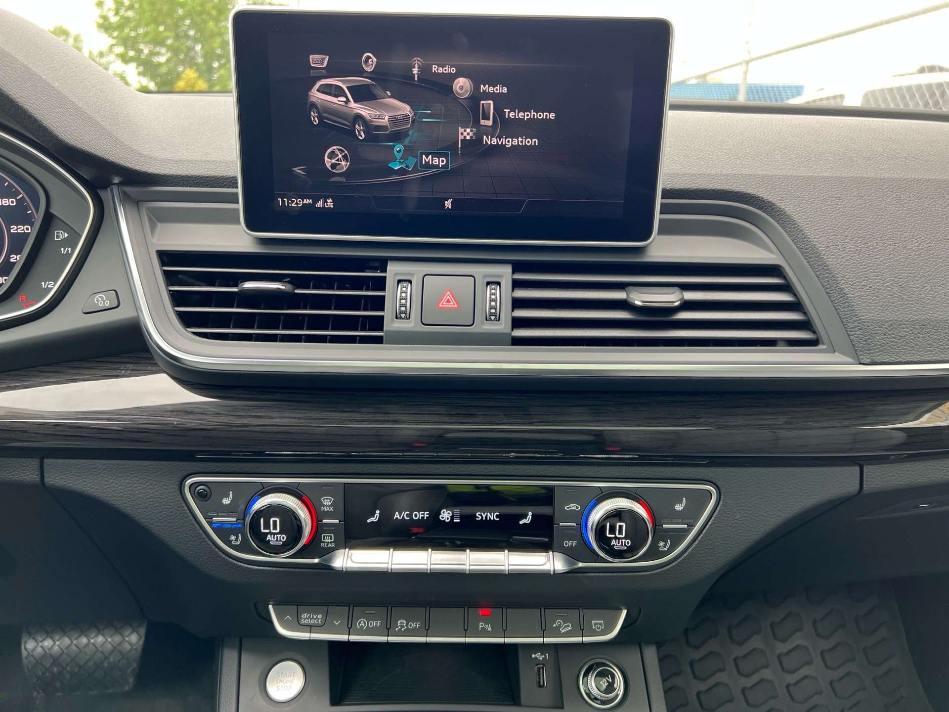 2019 Audi Q5 Prestige Quattro | Low KM | Panoramic roof thumb 27
