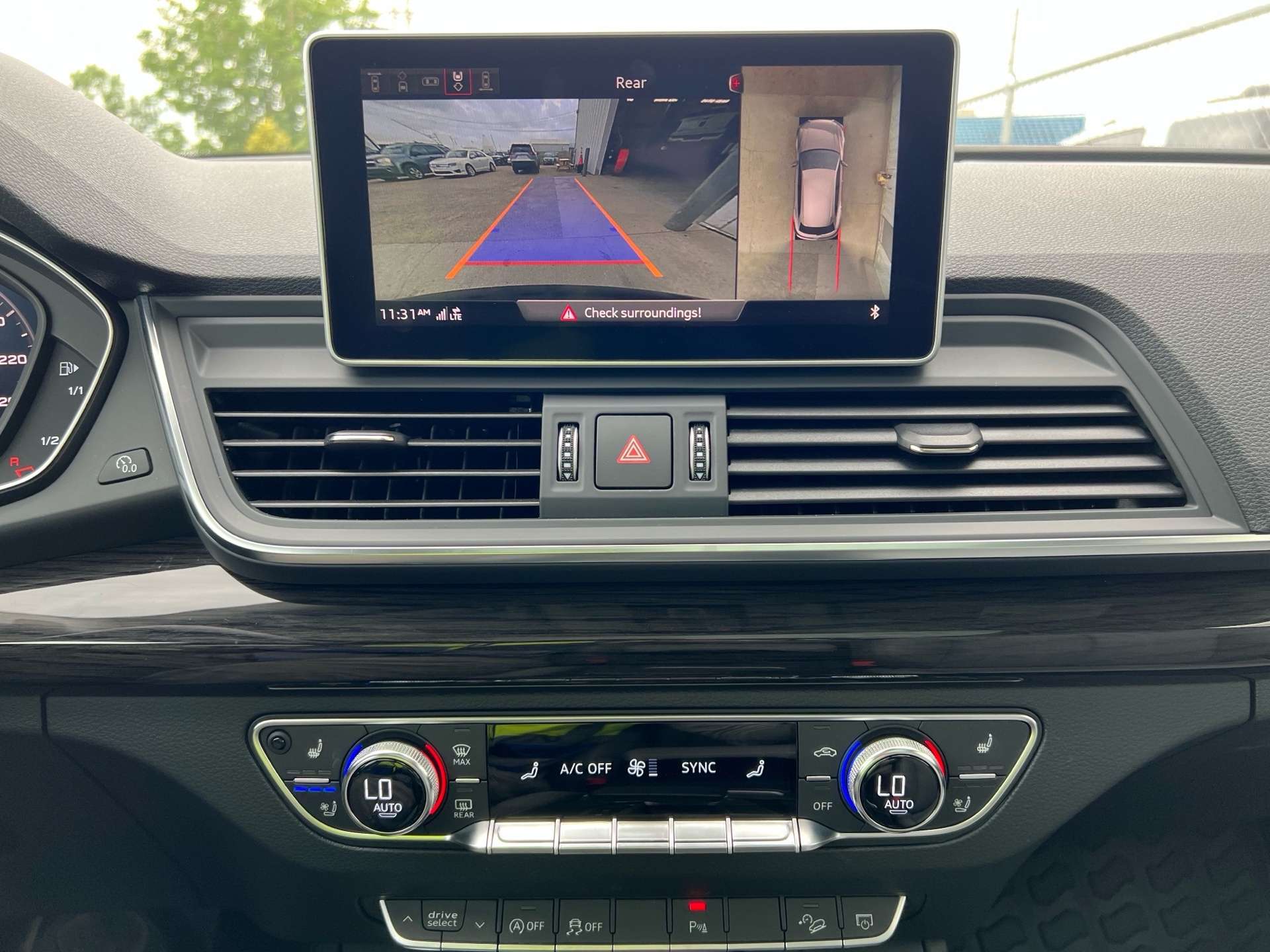 2019 Audi Q5 Prestige Quattro | Low KM | Panoramic roof thumb 28