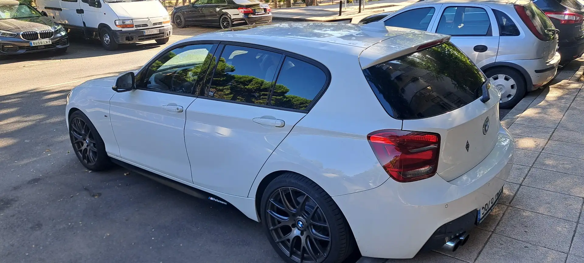 BMW 116 116i M Sport Edition - 1