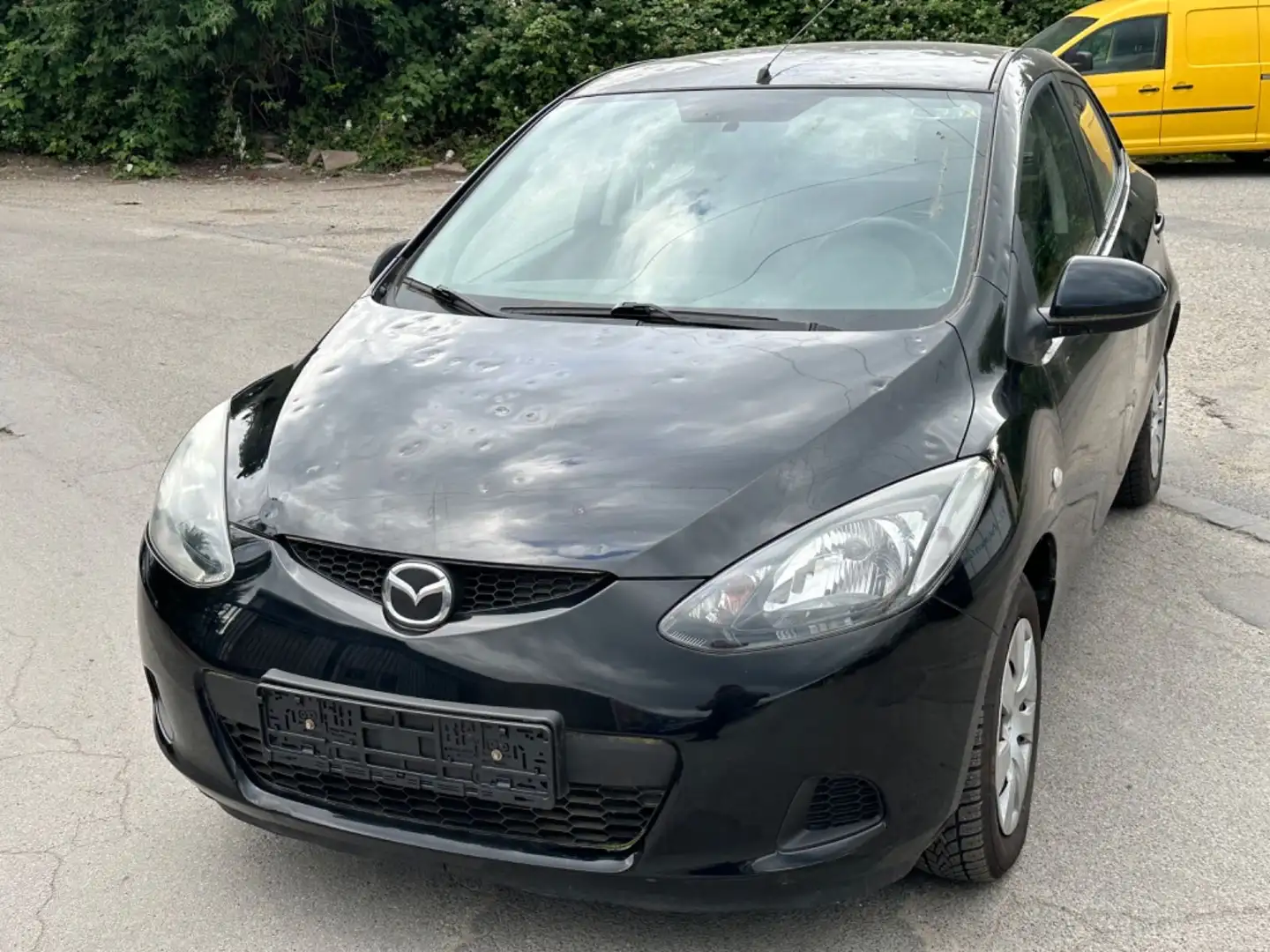 Mazda 2 Lim. 1.3 Impuls Klima  4/5 Türer Černá - 2