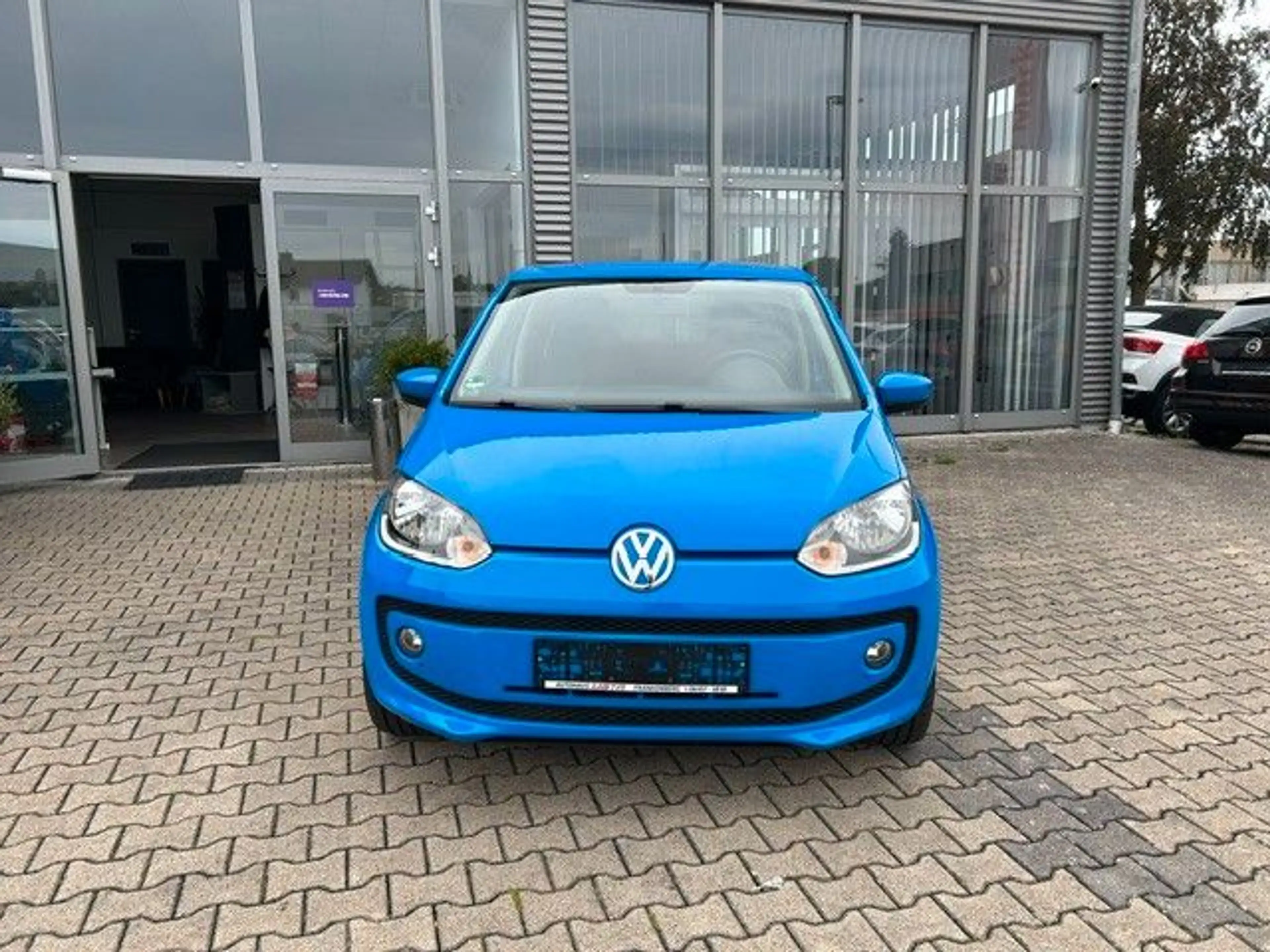 Volkswagen up! move up! — photo 3