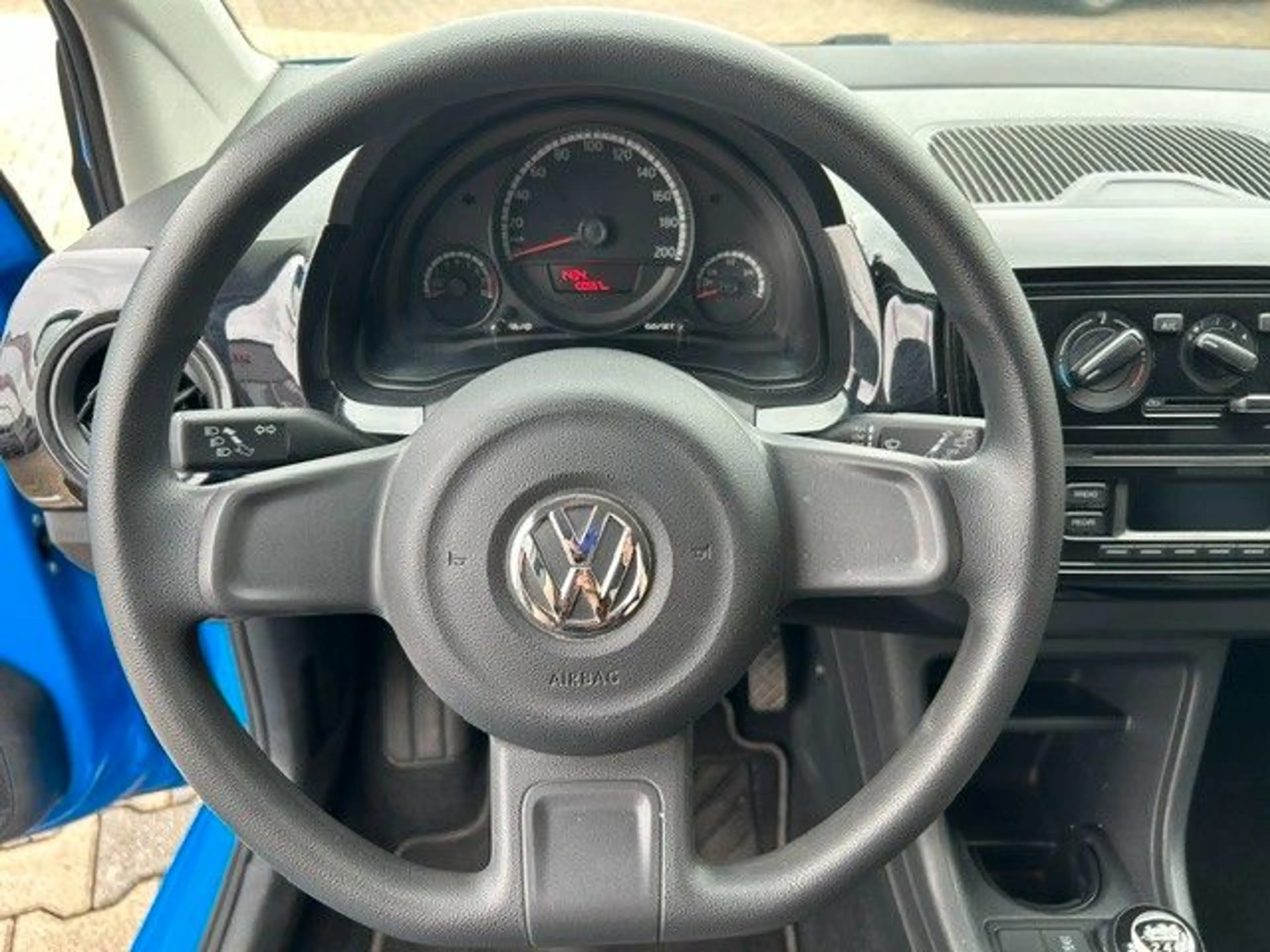 Volkswagen up! move up! — photo 13