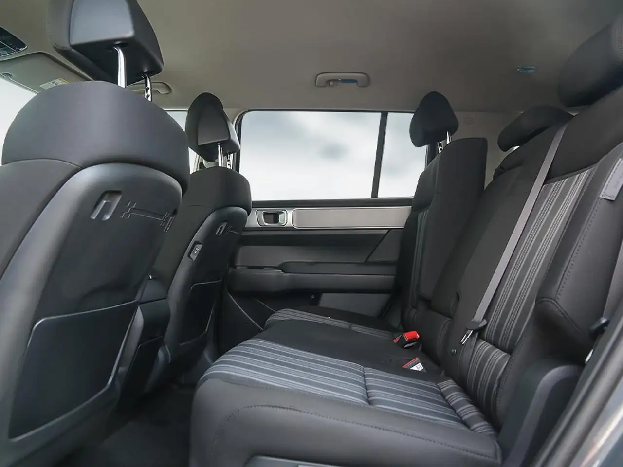 Hyundai SANTA FE снимка Hyundai SANTA FE