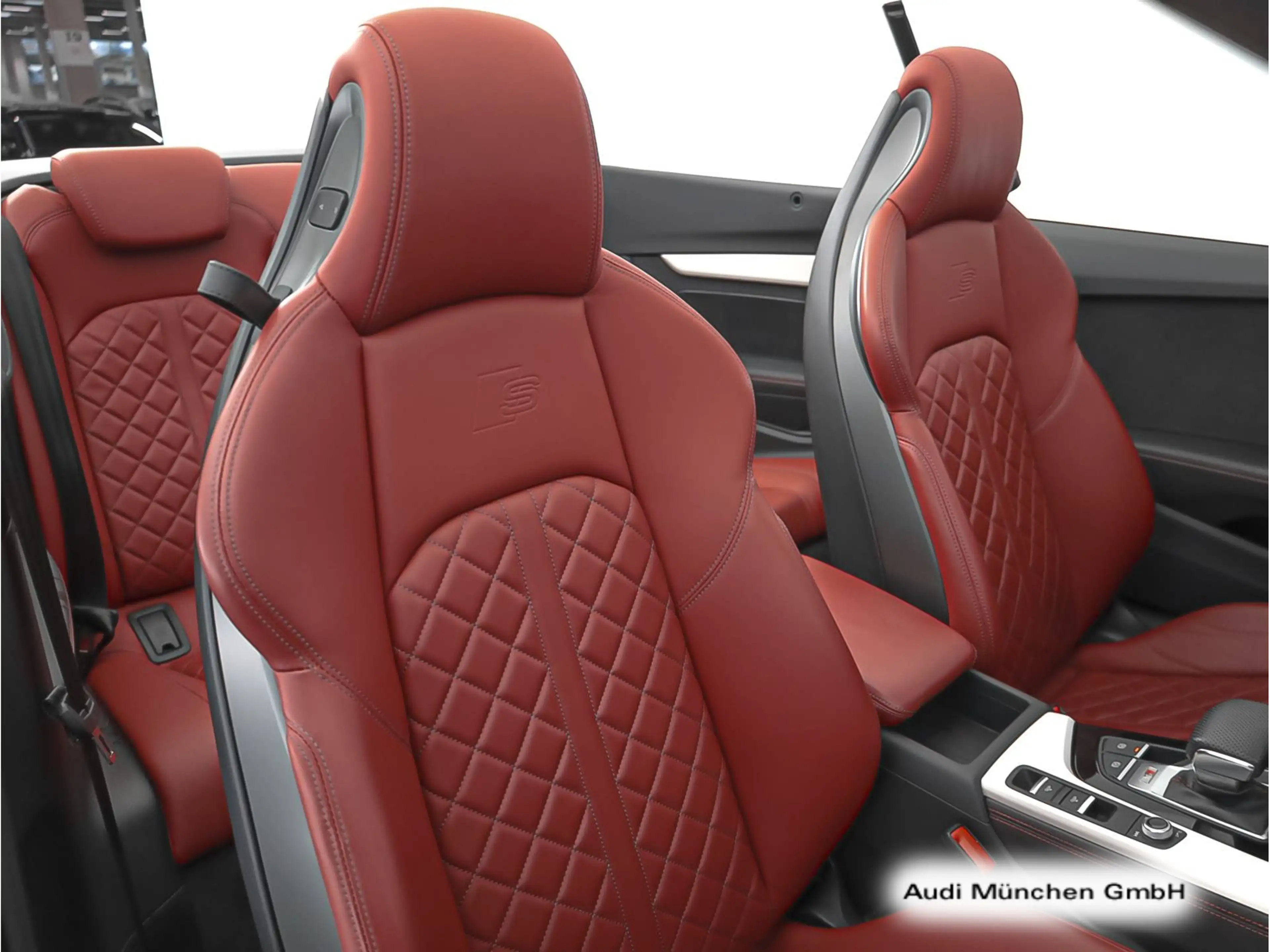 Audi S5 TFSI qu. Massage — photo 15