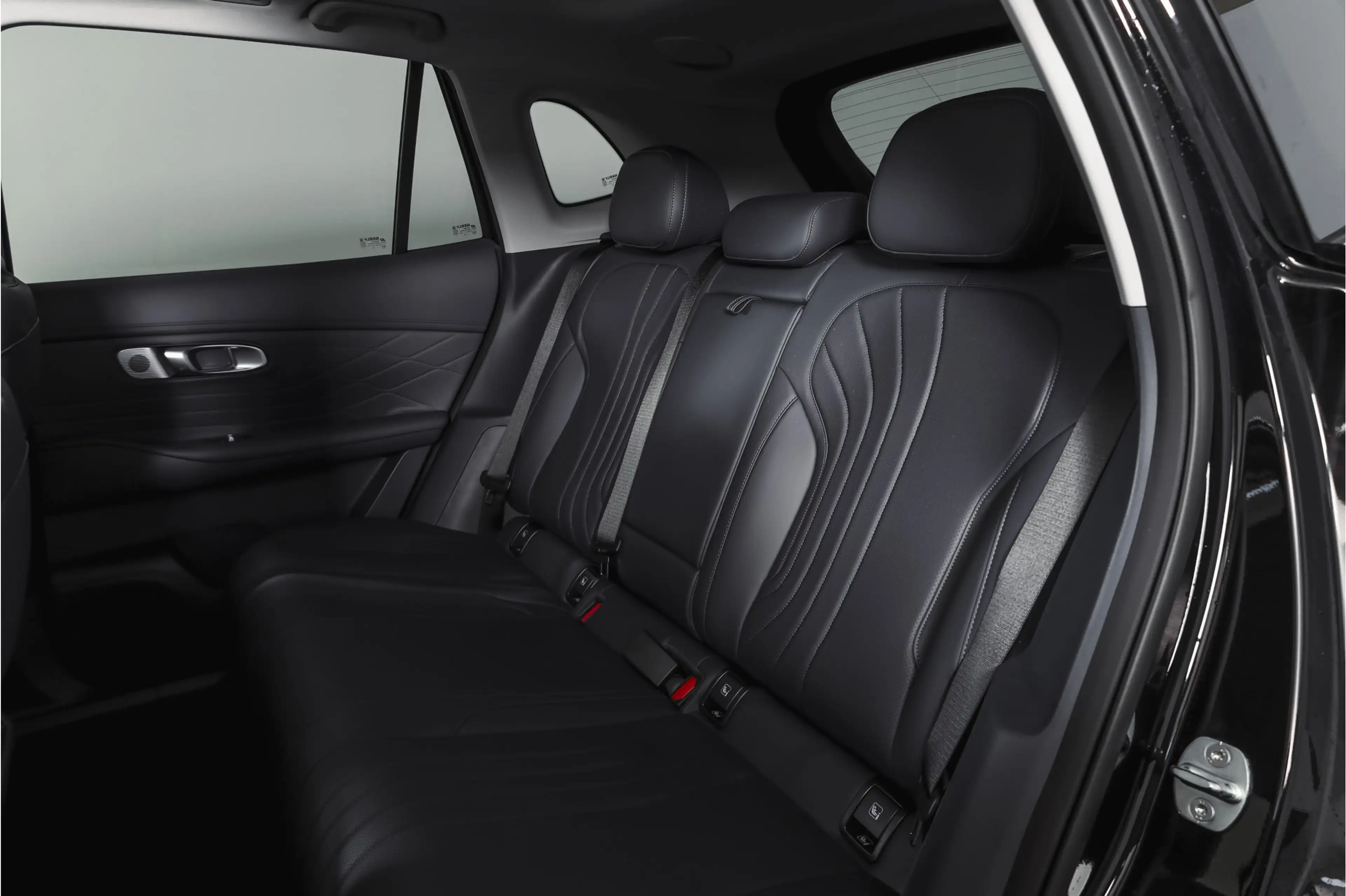 Geely Starray EM-i 1.5 Max+ | S/K-Panodak | 360 Camera | NAV+App. Con — photo 8