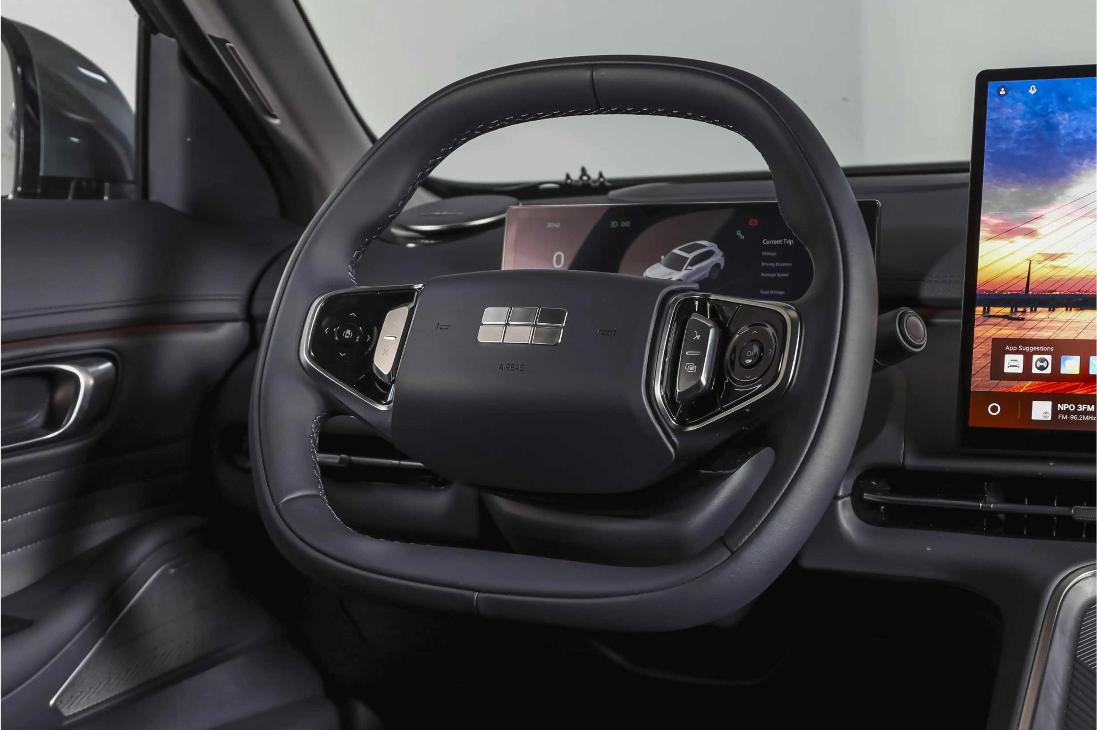Geely Starray EM-i 1.5 Max+ | S/K-Panodak | 360 Camera | NAV+App. Con — photo 10