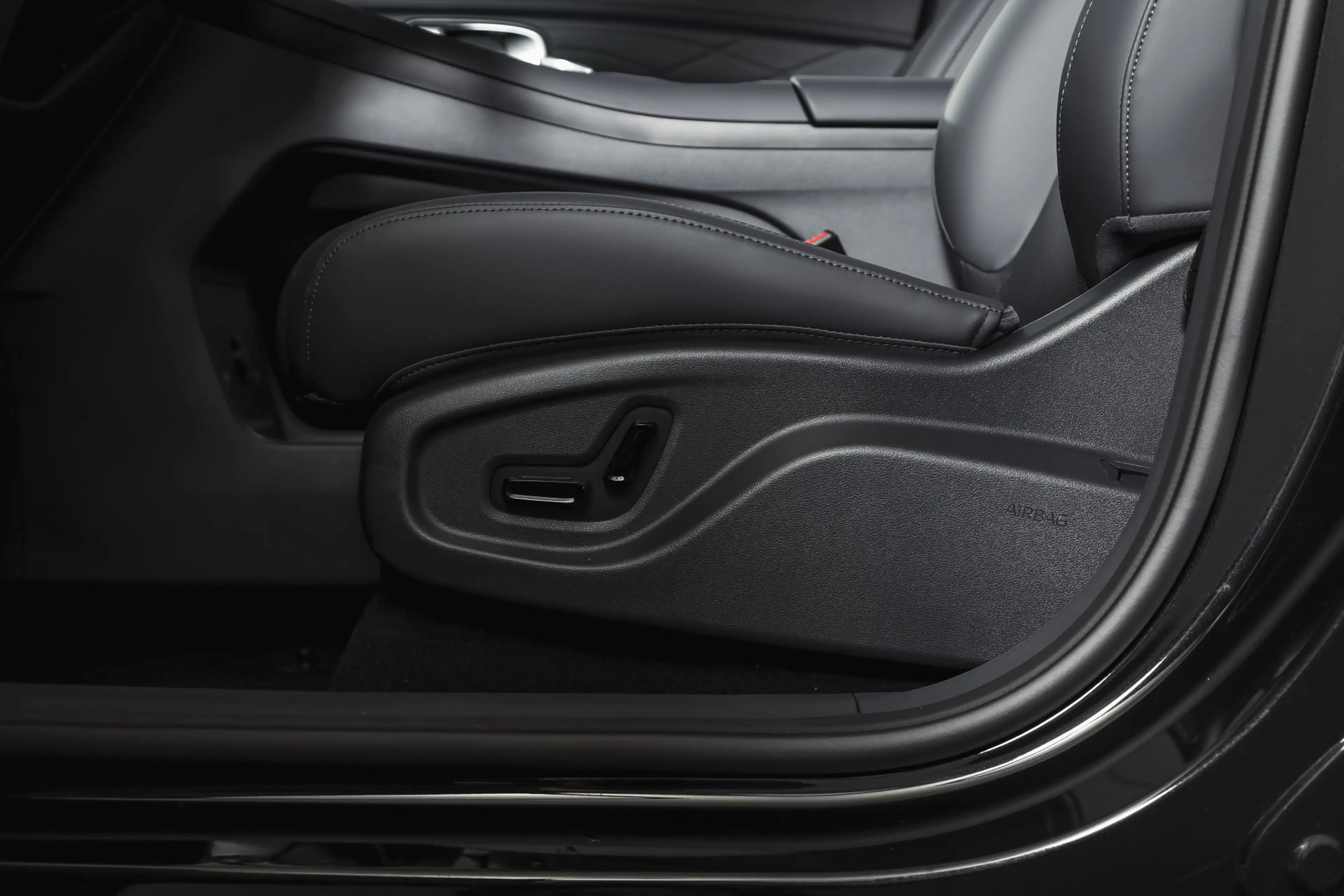 Geely Starray EM-i 1.5 Max+ | S/K-Panodak | 360 Camera | NAV+App. Con — photo 17