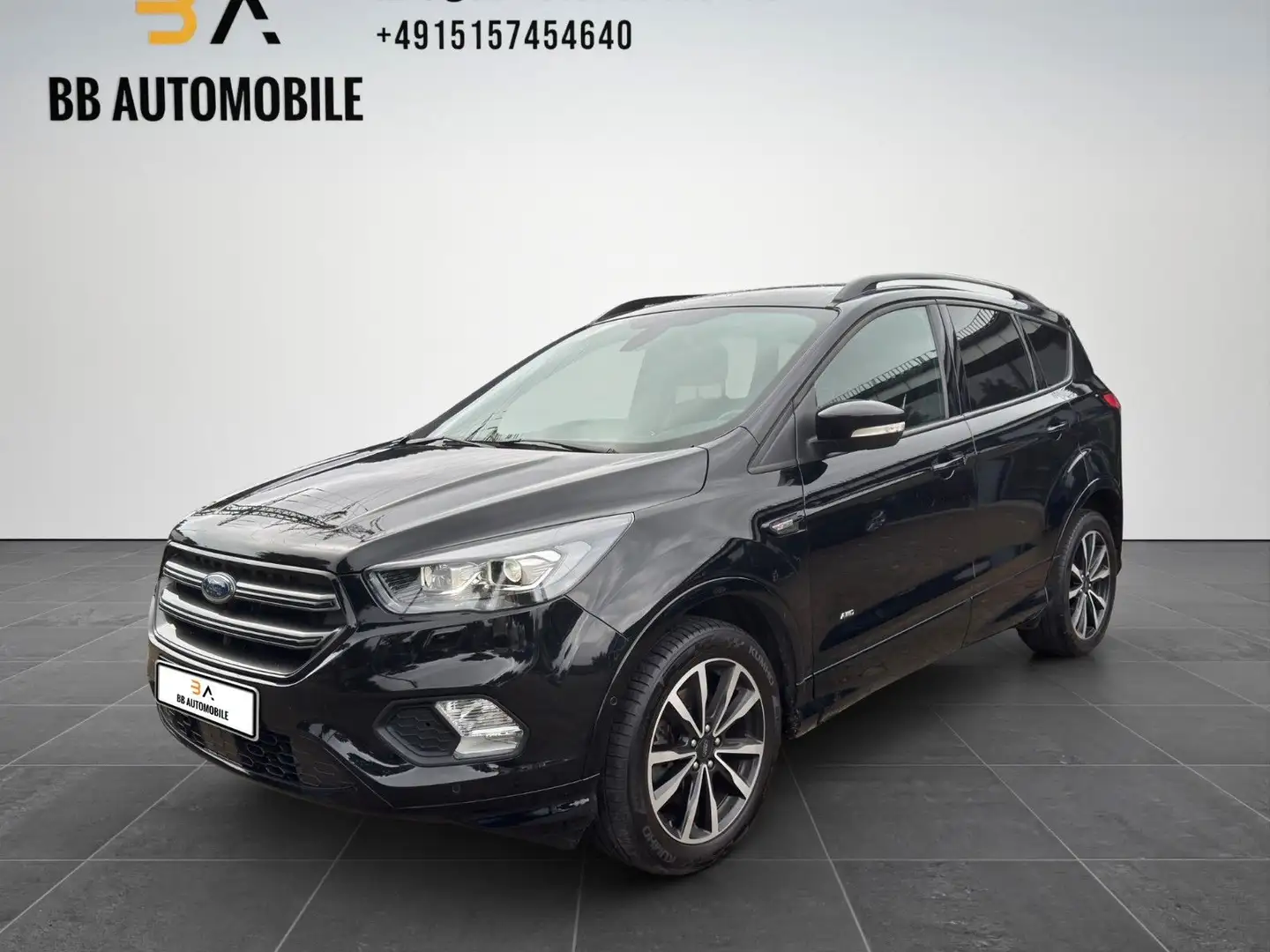 Ford Kuga ST-Line AWD AUTO.M NAVI Schwarz - 1