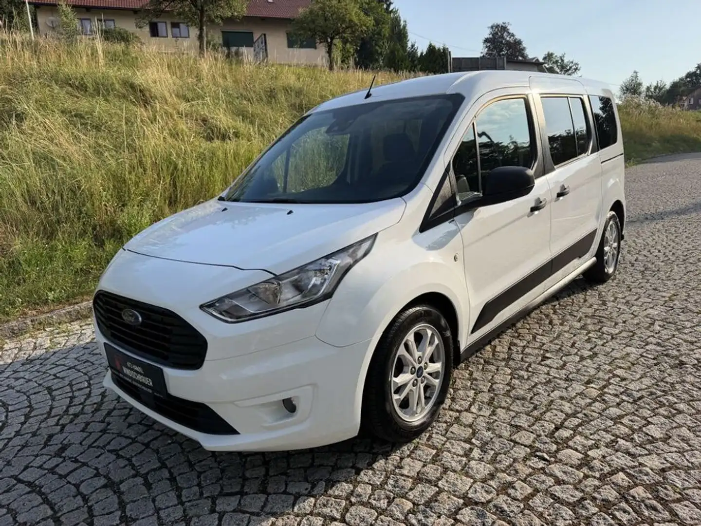 Ford Tourneo Connect Trend KLIMA TEMPOMAT Weiß - 2