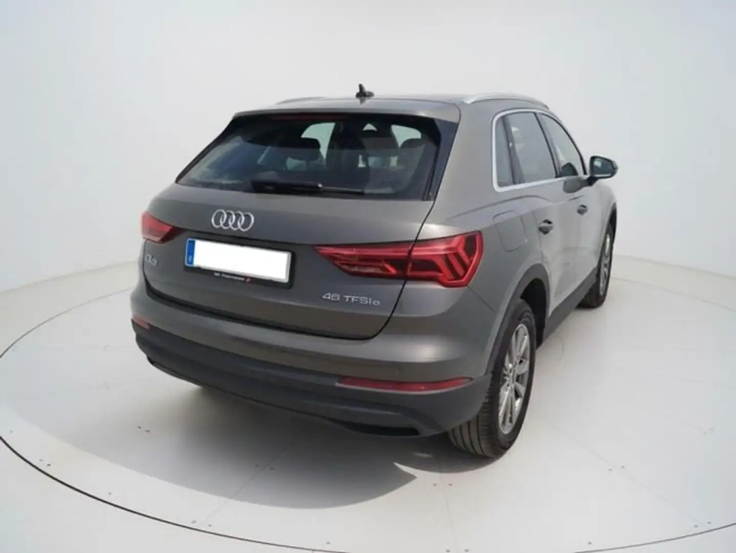 Audi Q3 45 TFSIe Advanced S-tronic Gris - 2