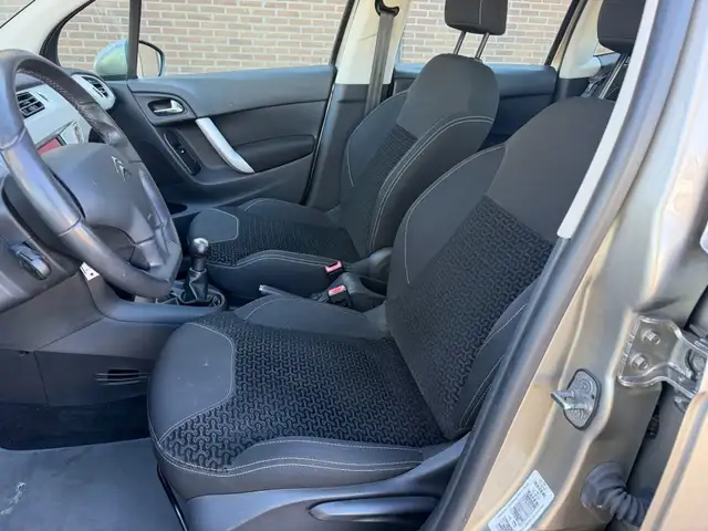 Citroen C3 view 10