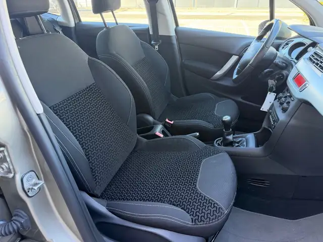 Citroen C3 view 9