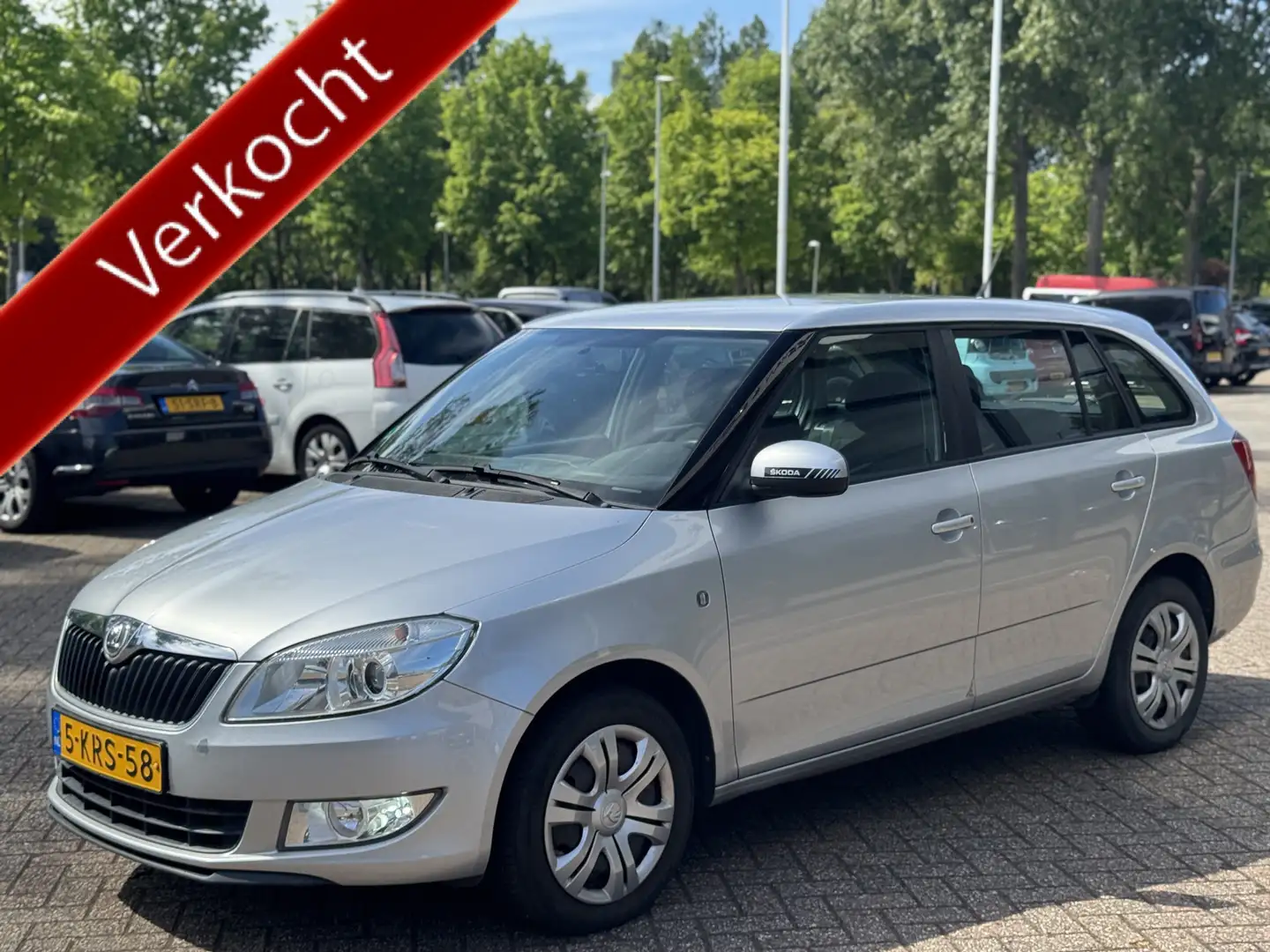 Skoda Fabia Combi 1.2 TSI Ambition Gris - 1