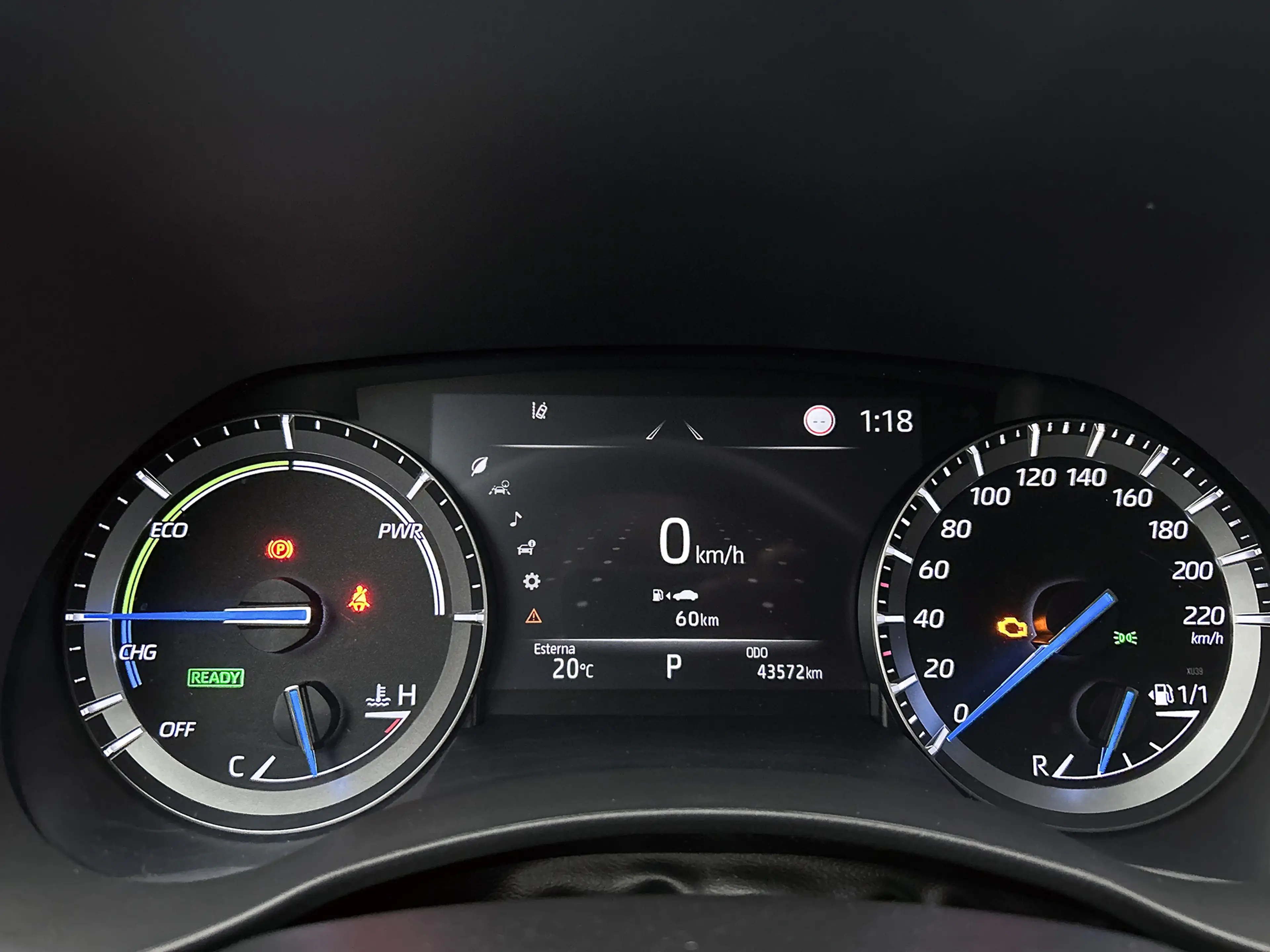 Toyota Highlander 2.5 AWD Hybrid Executive — photo 6