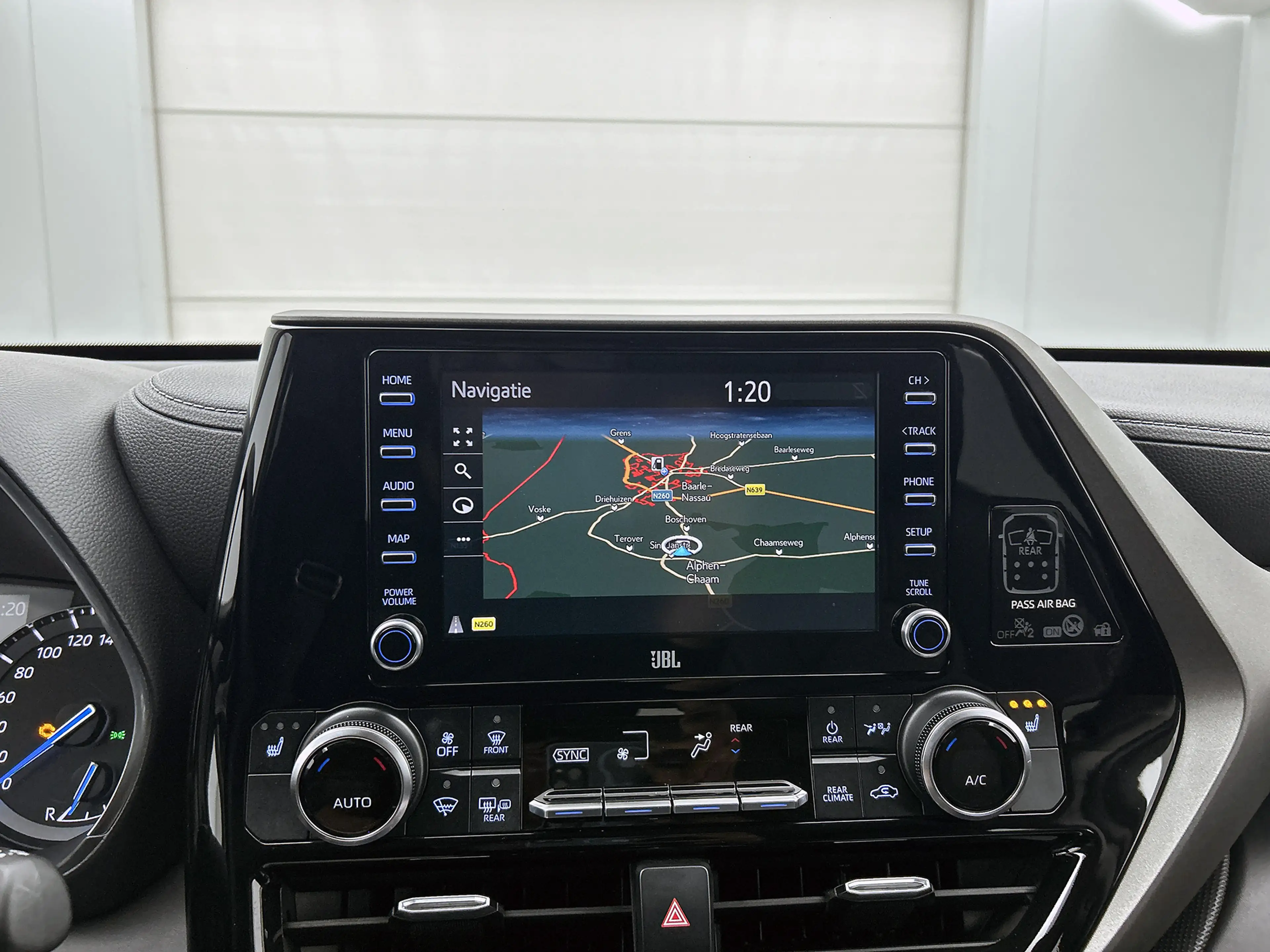 Toyota Highlander 2.5 AWD Hybrid Executive — photo 10