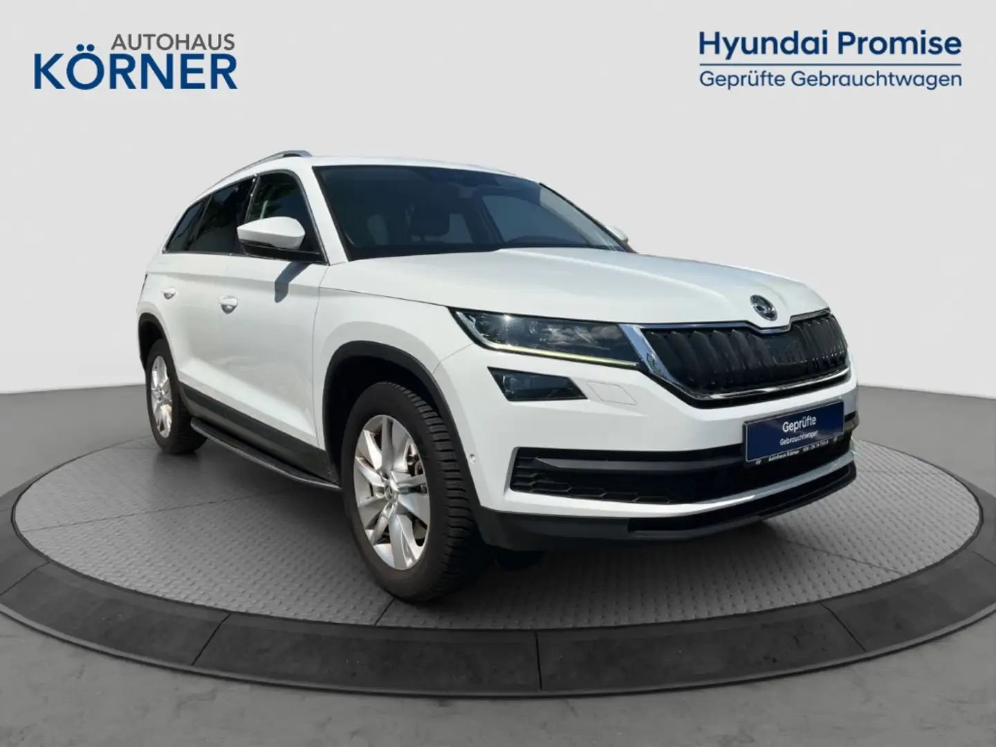 Skoda Kodiaq 2,0 TDI Style *NAVI*CAM*ALLRAD*LED*DAB* Weiß - 1