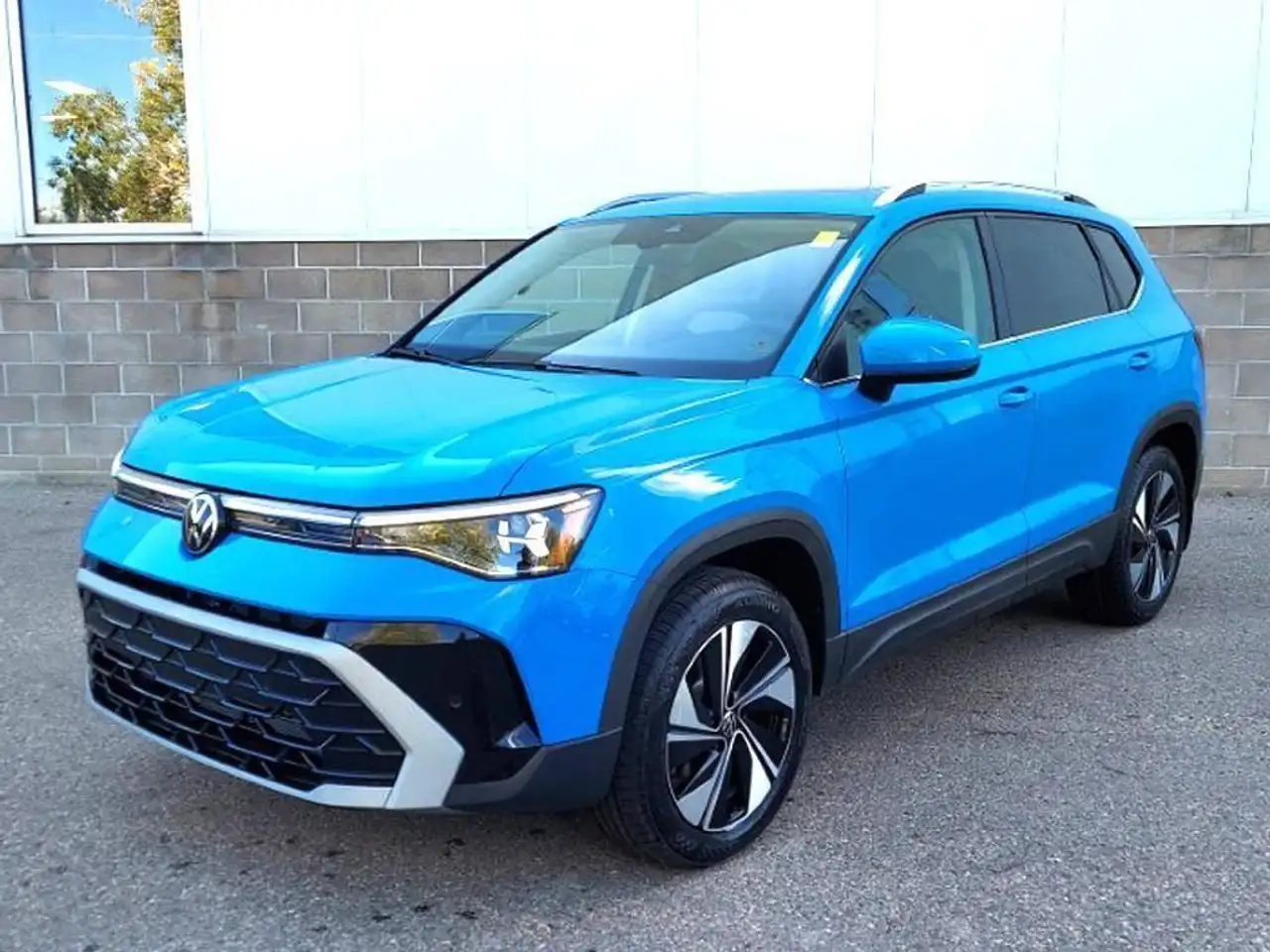 2025 Volkswagen Taos