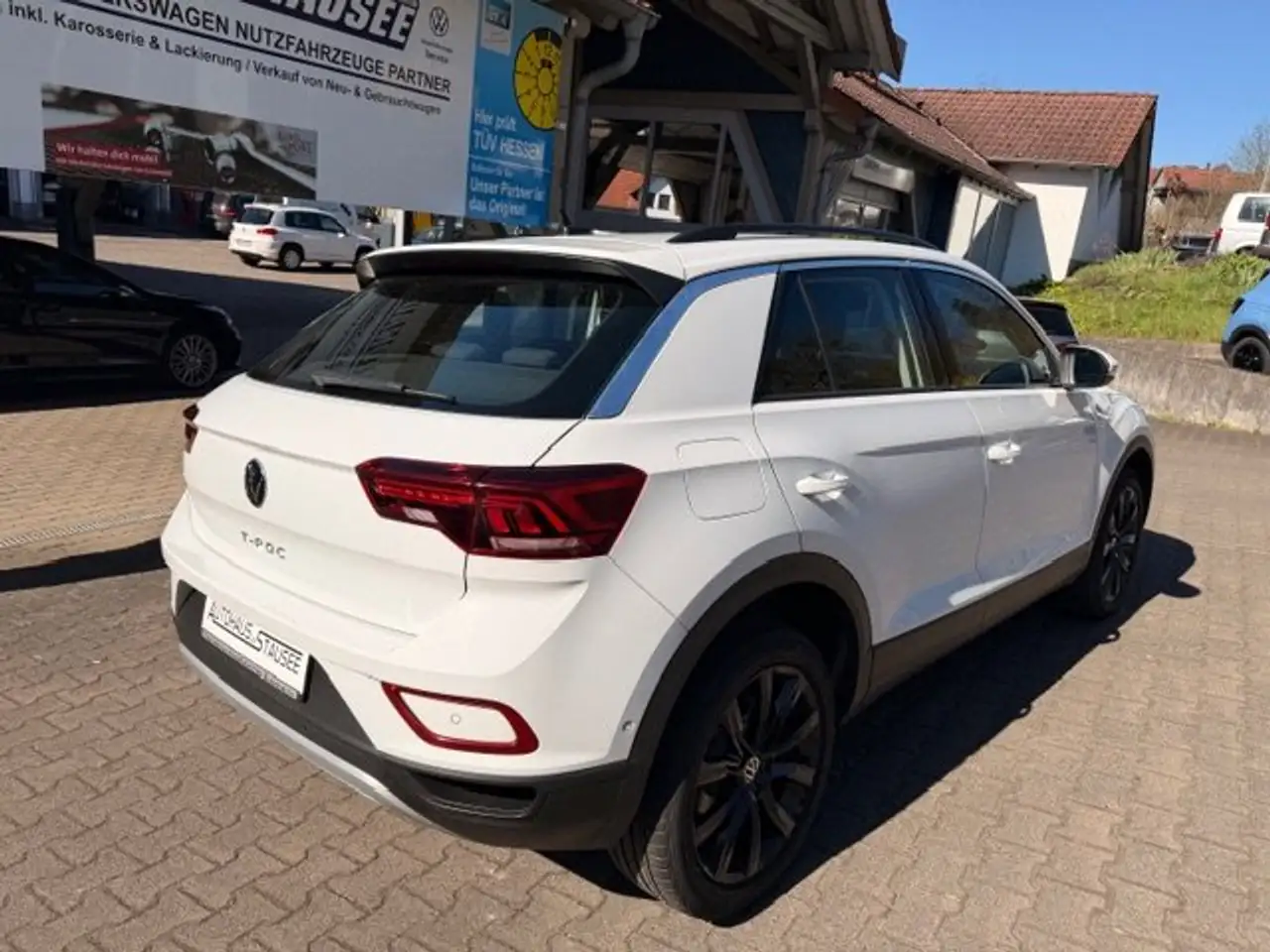 Volkswagen T-Roc 2.0TDI Life *Anhängerkupplung*App Connect*18" 5