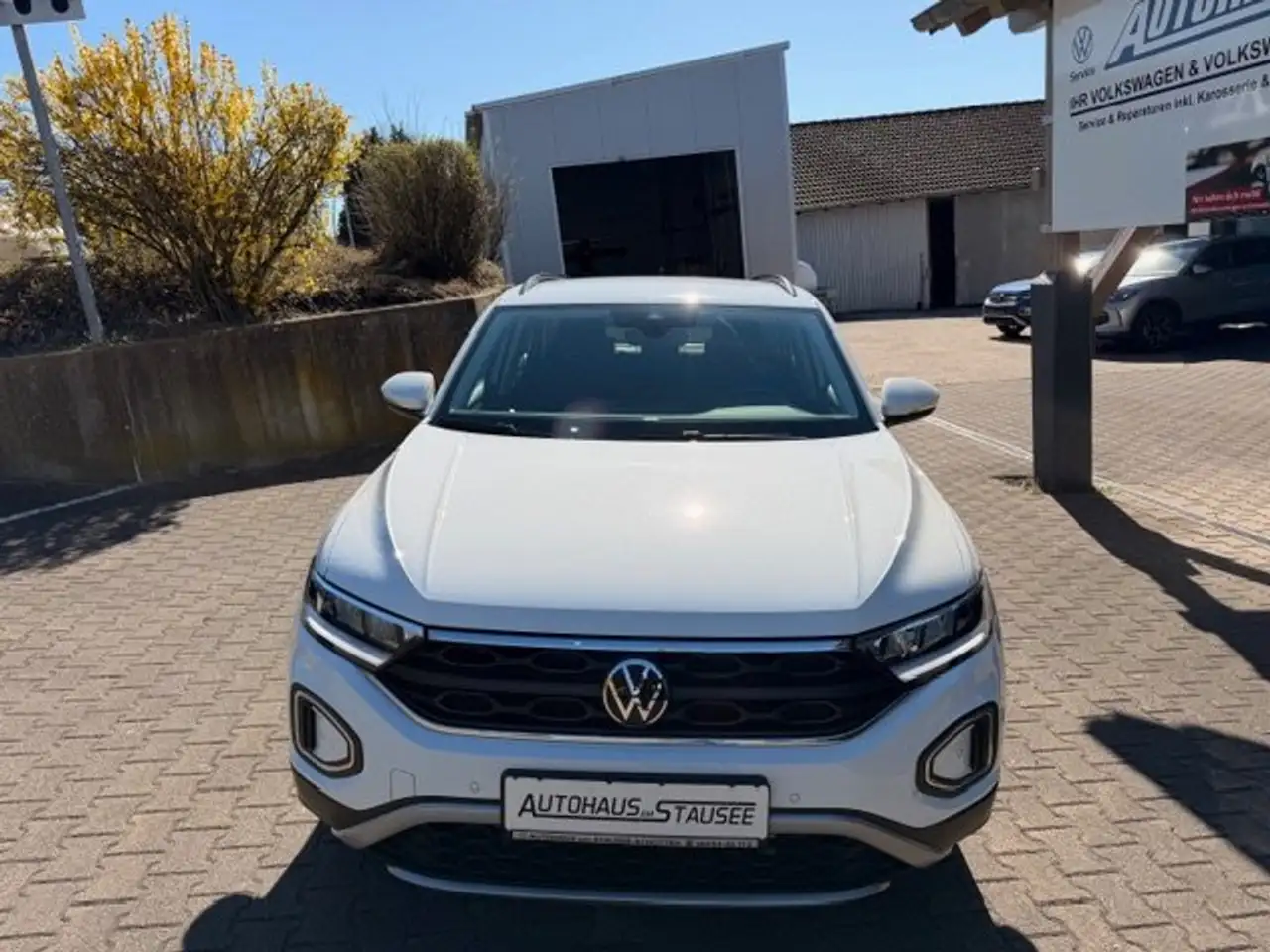 Volkswagen T-Roc 2.0TDI Life *Anhängerkupplung*App Connect*18" 2