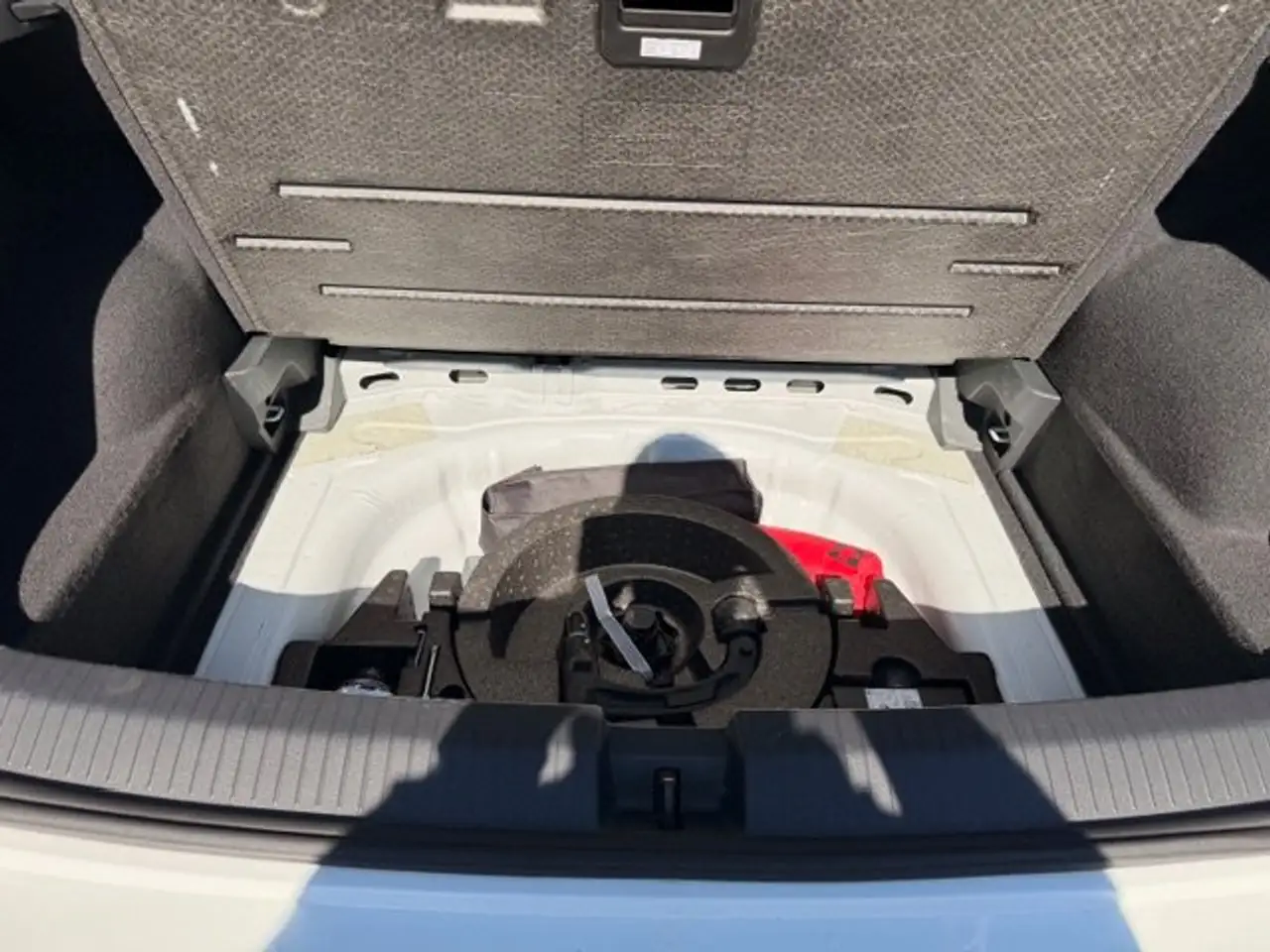 Volkswagen T-Roc 2.0TDI Life *Anhängerkupplung*App Connect*18" 23