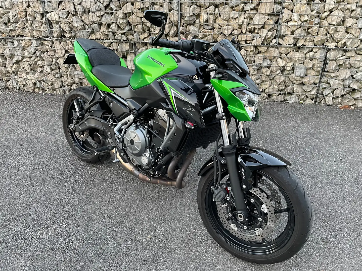 Kawasaki Z 650 2018 A2 - 1