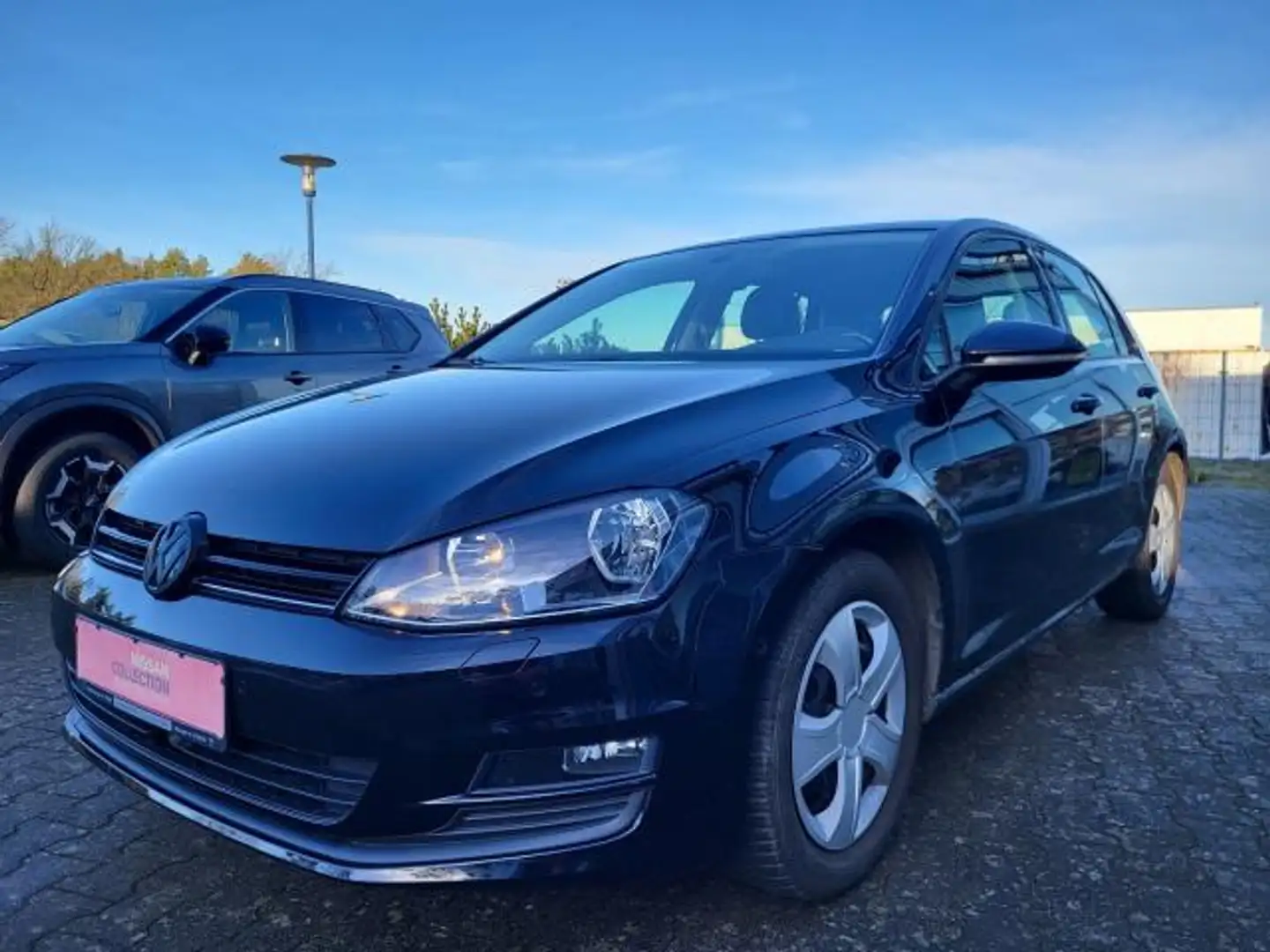 Volkswagen Golf COMFORTLINE 8FACH BEREIFT PDC SHZ KLIMAAUTOMATIK Schwarz - 2