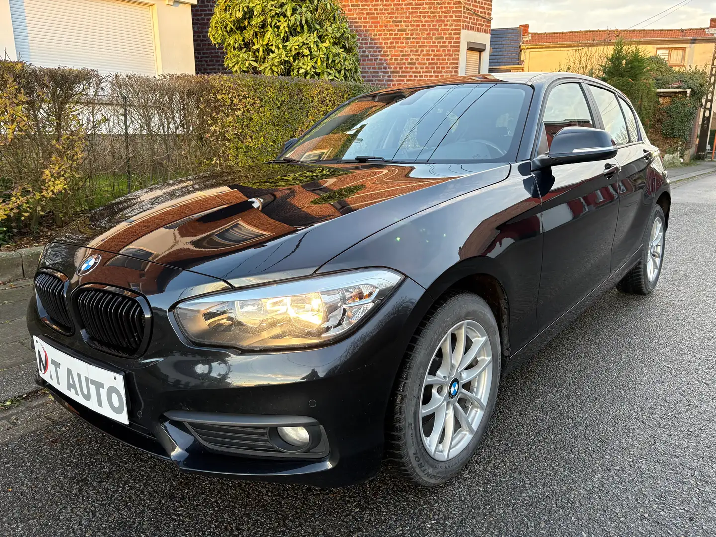 BMW 116 D *MARCHAND/EXPORT* GPS,Cuire,Clim… Noir - 1