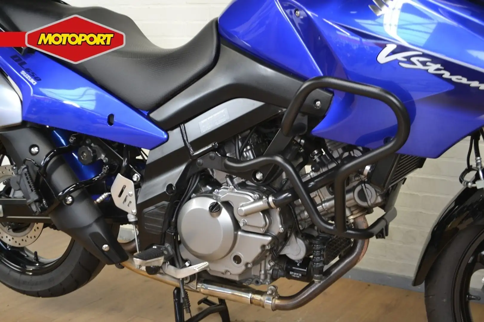 Suzuki V-Strom 650 DL Blauw - 2